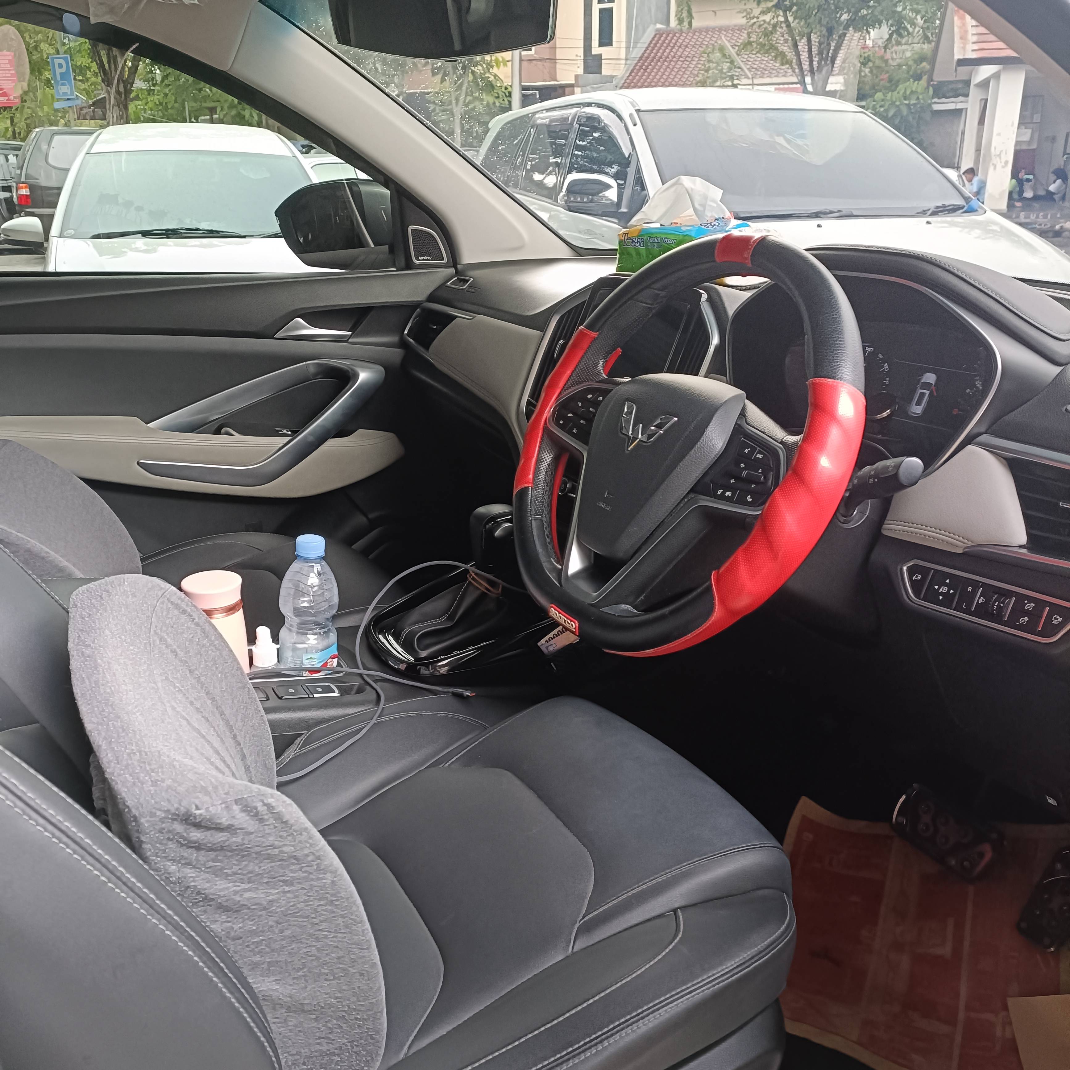 2021 Wuling Almaz 1.5 LT LUX + SC CVT  A/T 2021 Wuling Almaz 1.5 LT LUX + SC CVT  A/T