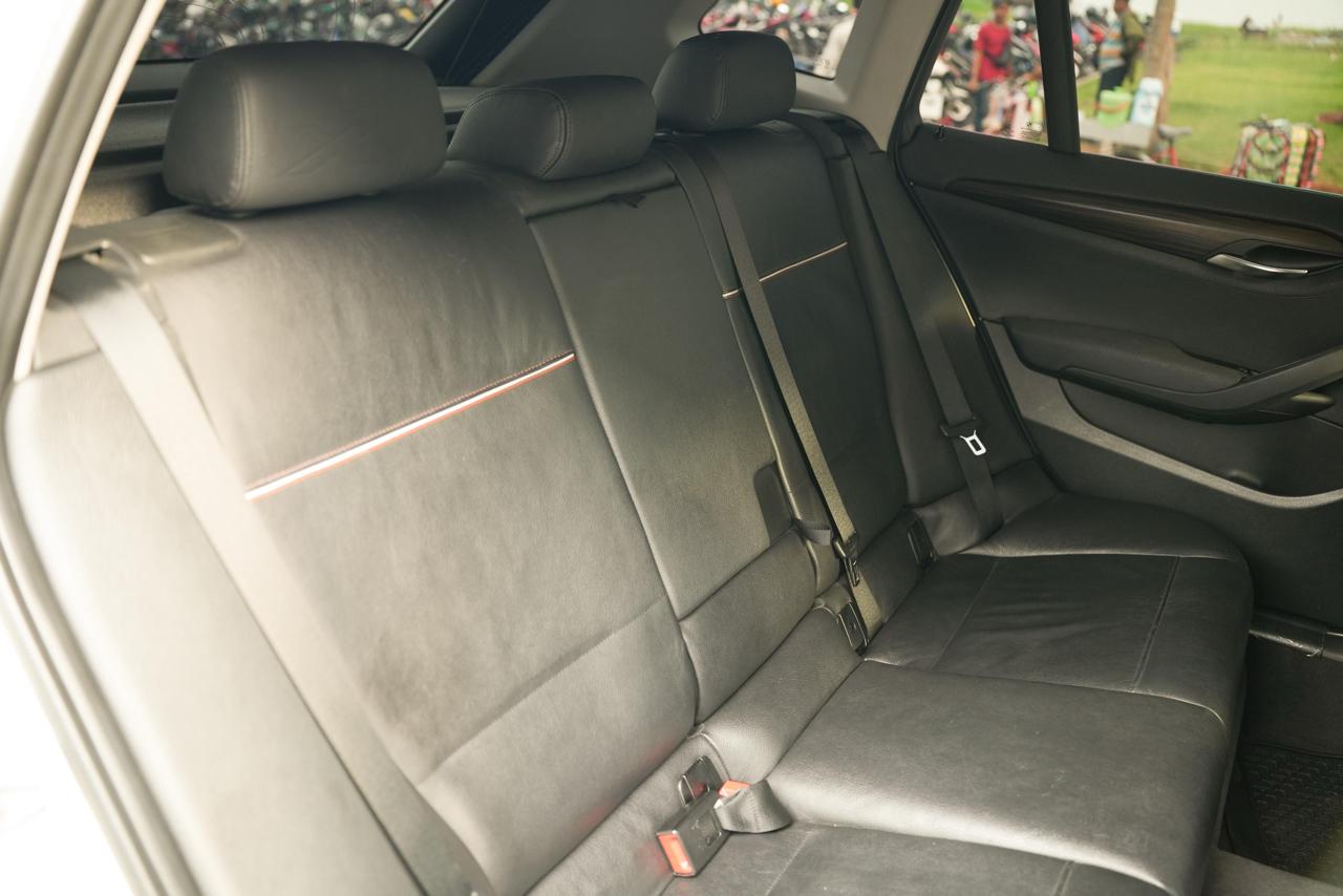 2016 BMW X1  SDRIVE 18i AT CKD 2016 BMW X1  SDRIVE 18i AT CKD