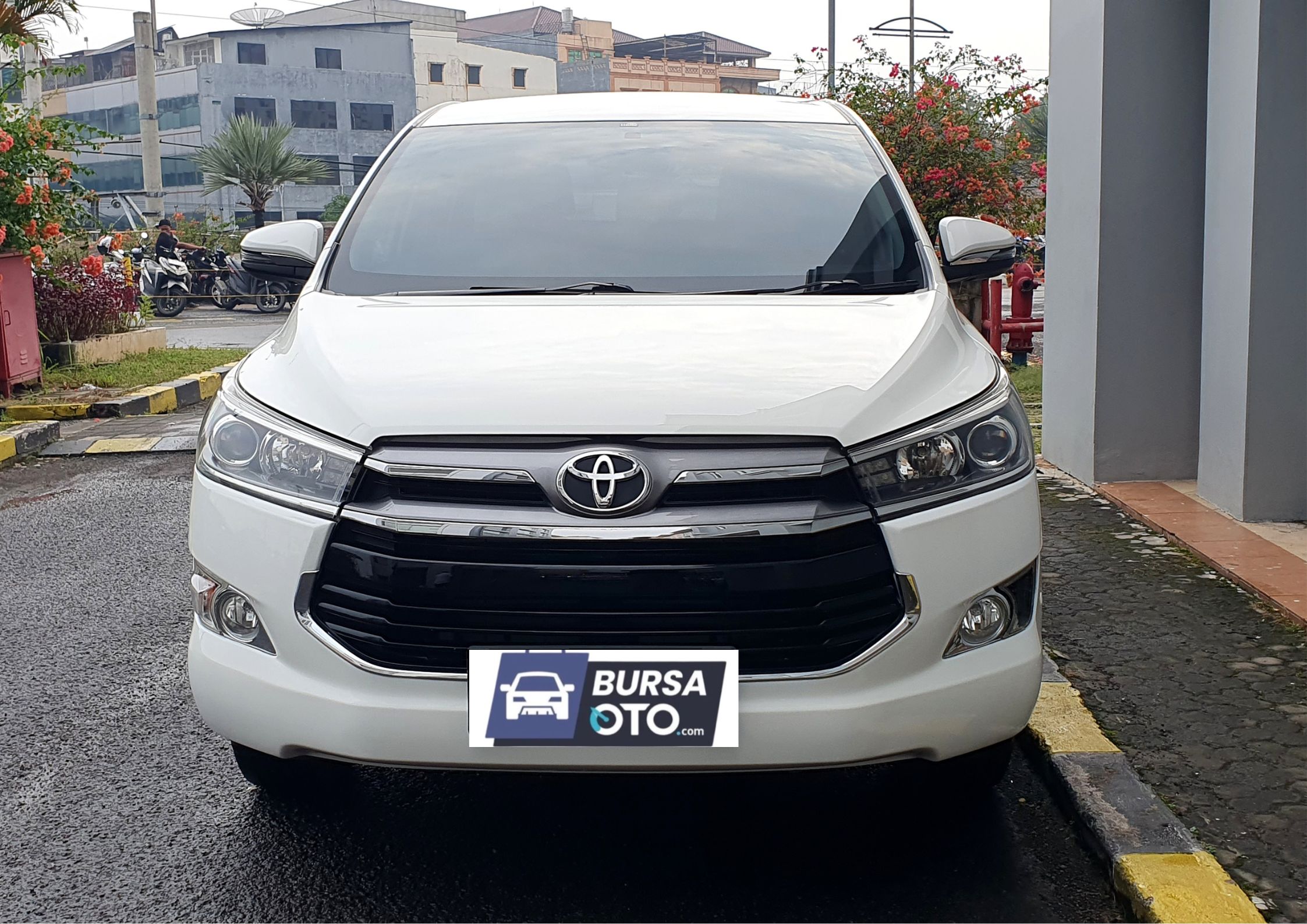 Second Hand 2018 Toyota Kijang Innova Second Hand 2018 Toyota Kijang Innova