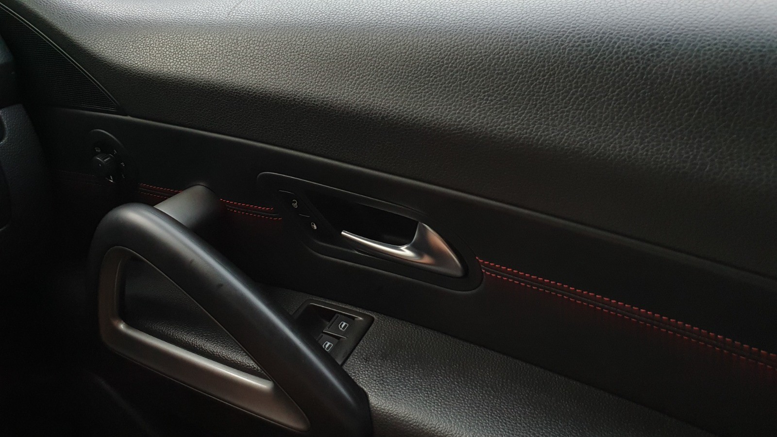 2012 Volkswagen Scirocco 2012 Volkswagen Scirocco