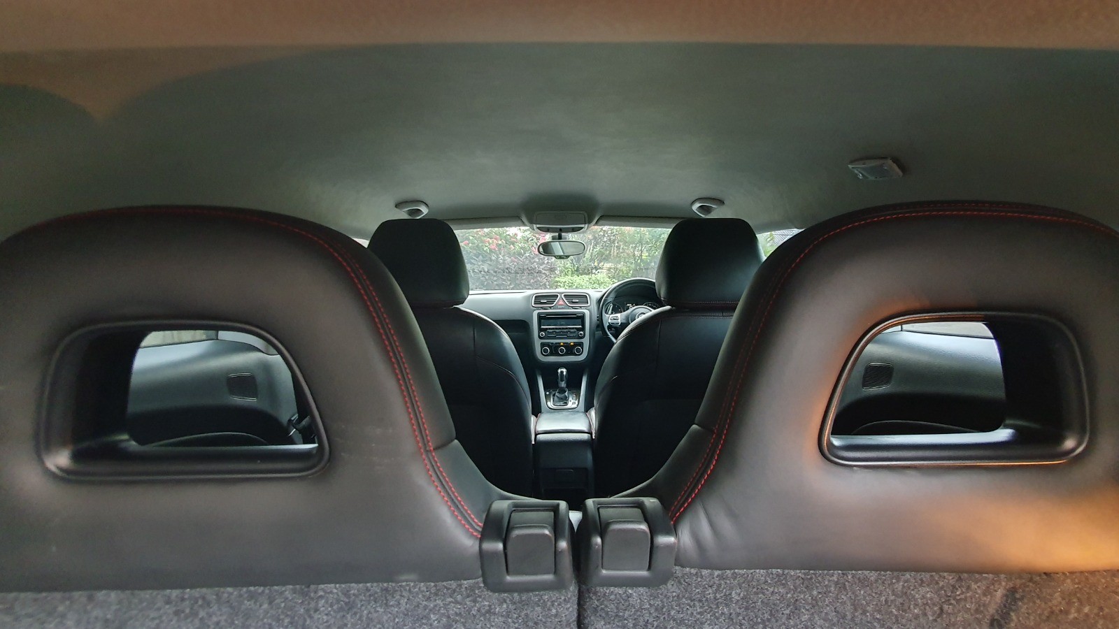 2012 Volkswagen Scirocco 2012 Volkswagen Scirocco