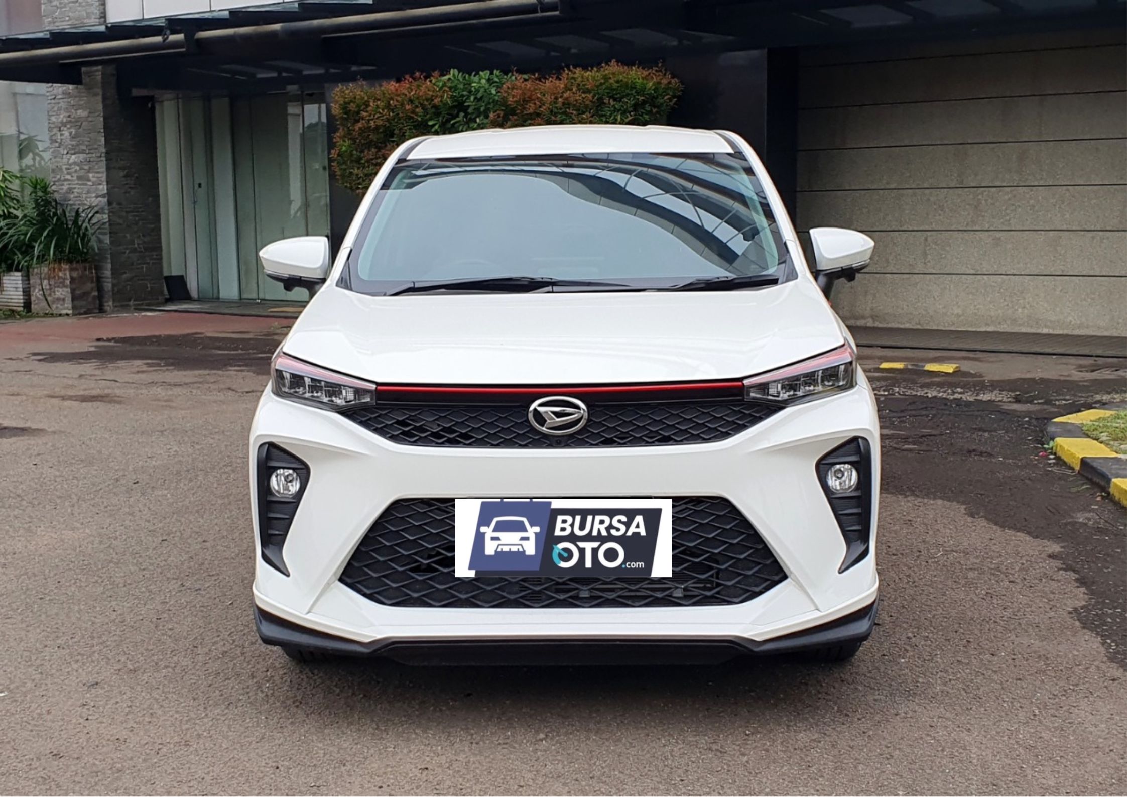 Second Hand 2023 Daihatsu Xenia Second Hand 2023 Daihatsu Xenia