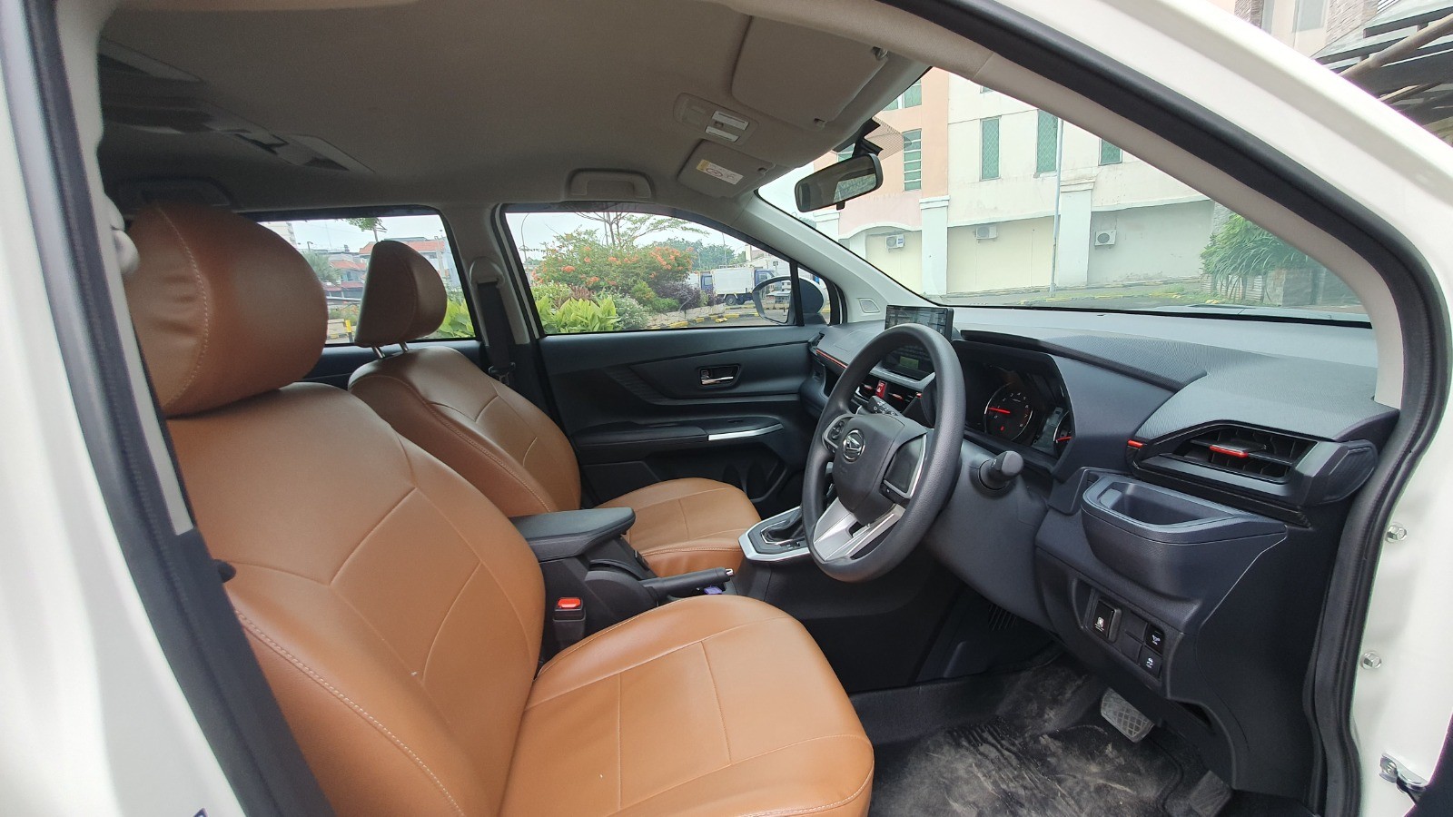 2023 Daihatsu Xenia 2023 Daihatsu Xenia