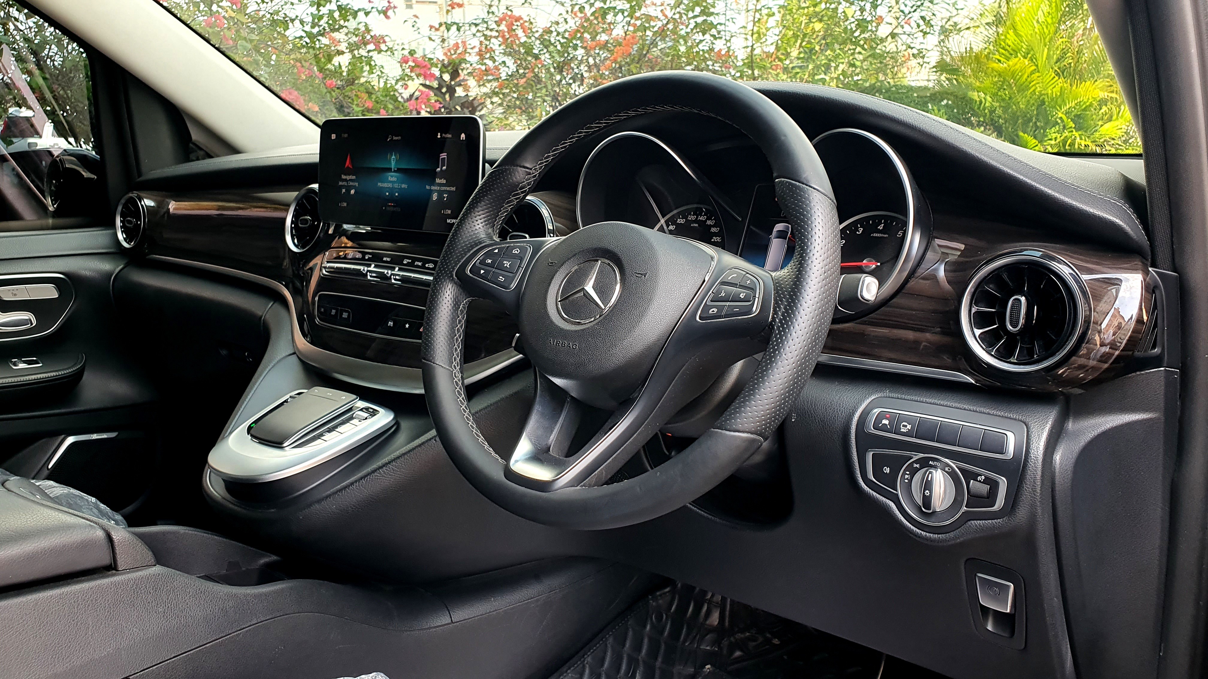 2020 Mercedes Benz V-Class 2020 Mercedes Benz V-Class
