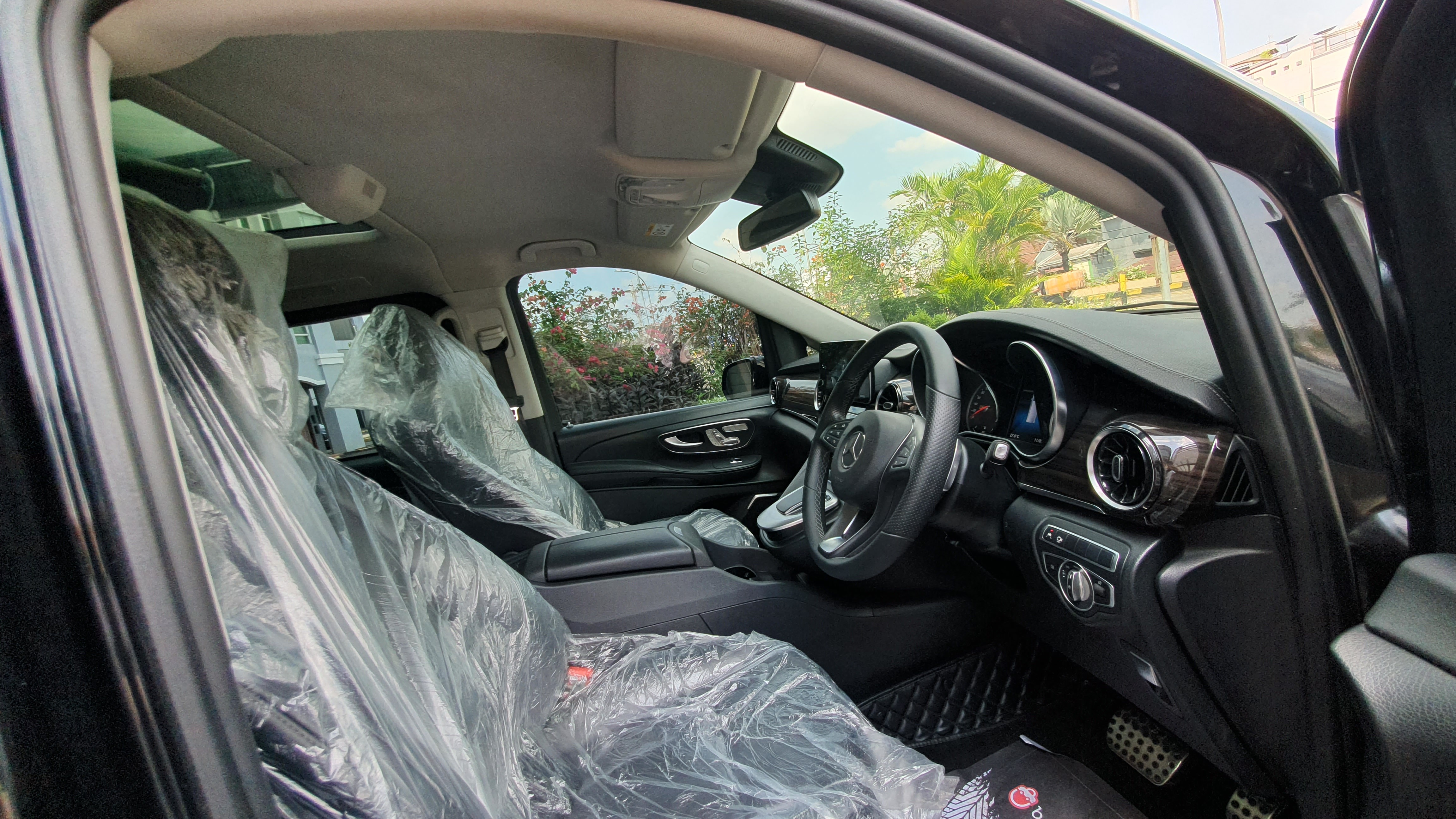 2020 Mercedes Benz V-Class 2020 Mercedes Benz V-Class