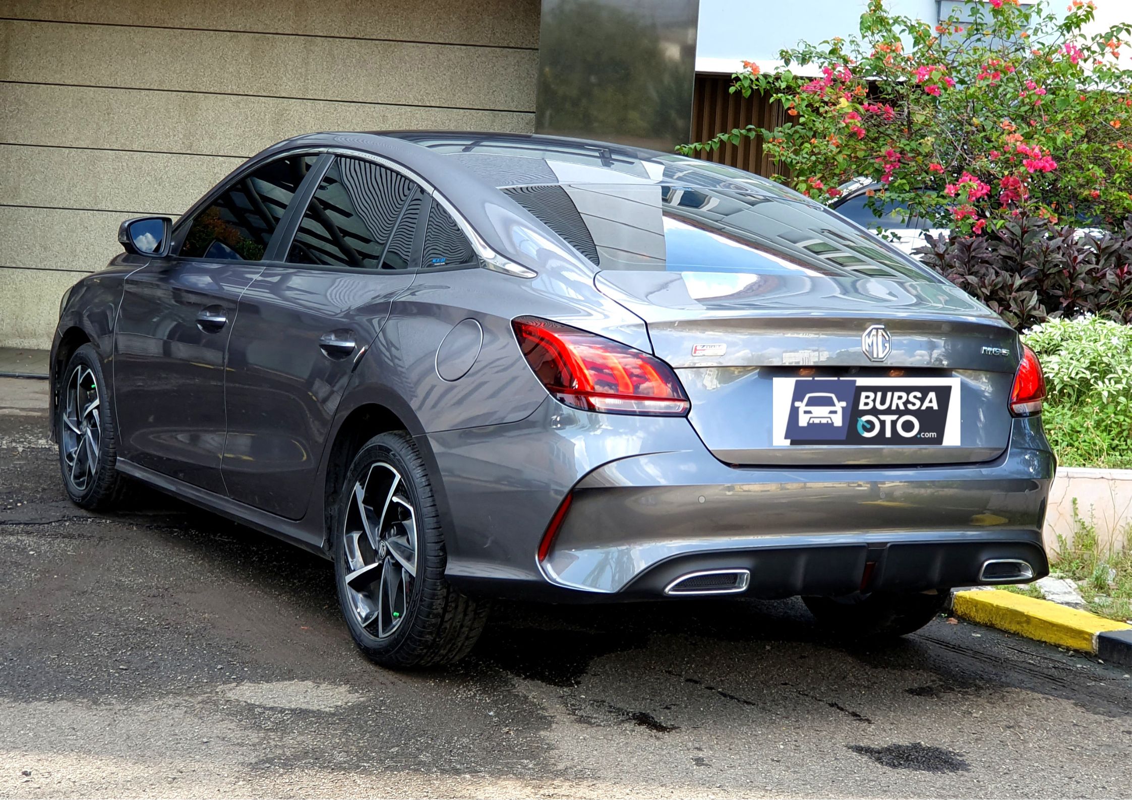 2023 MG 5 GT 2023 MG 5 GT