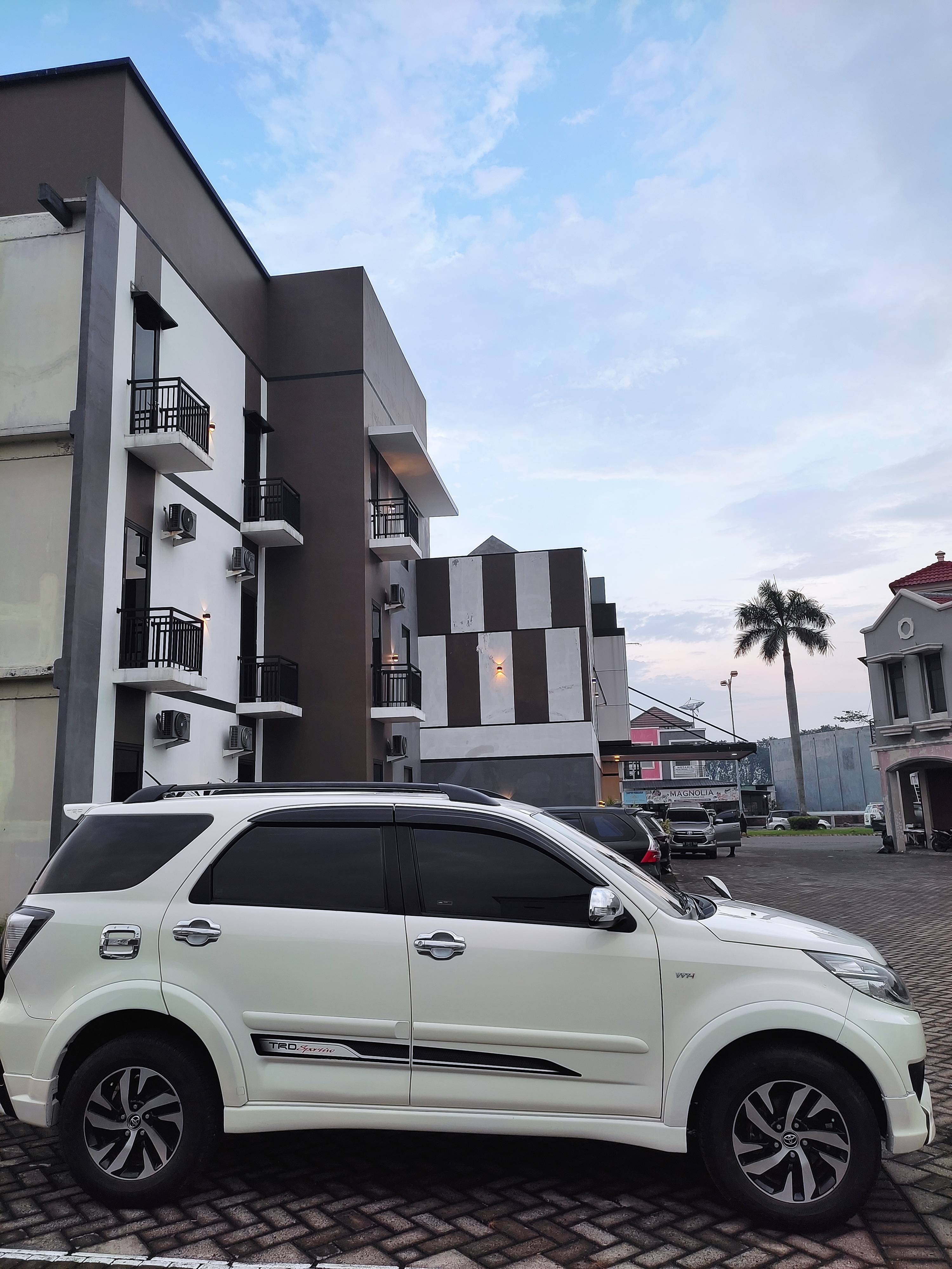 2015 Toyota Rush 1.5L TRD MT 2015 Toyota Rush 1.5L TRD MT