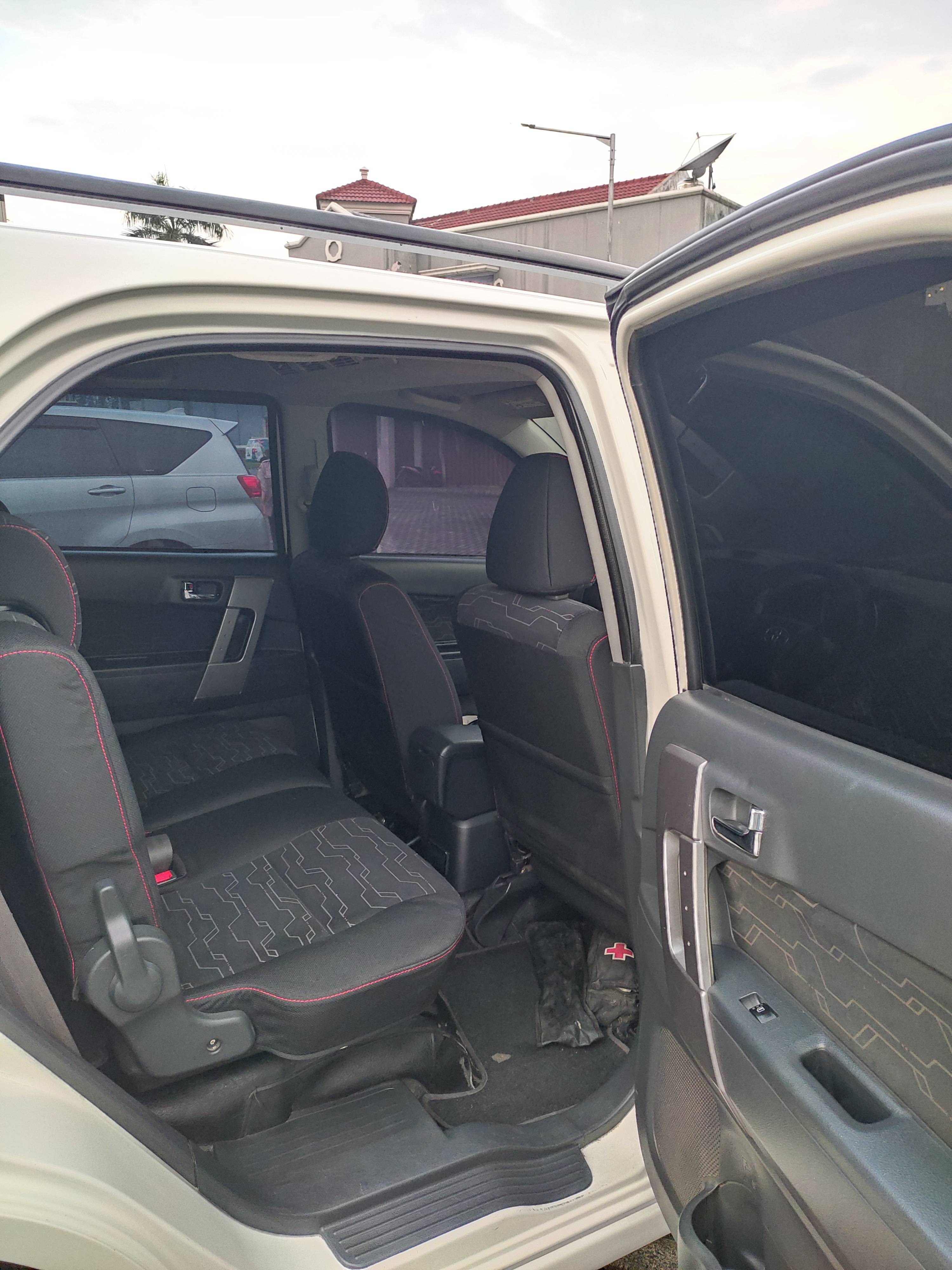 2015 Toyota Rush 1.5L TRD MT 2015 Toyota Rush 1.5L TRD MT