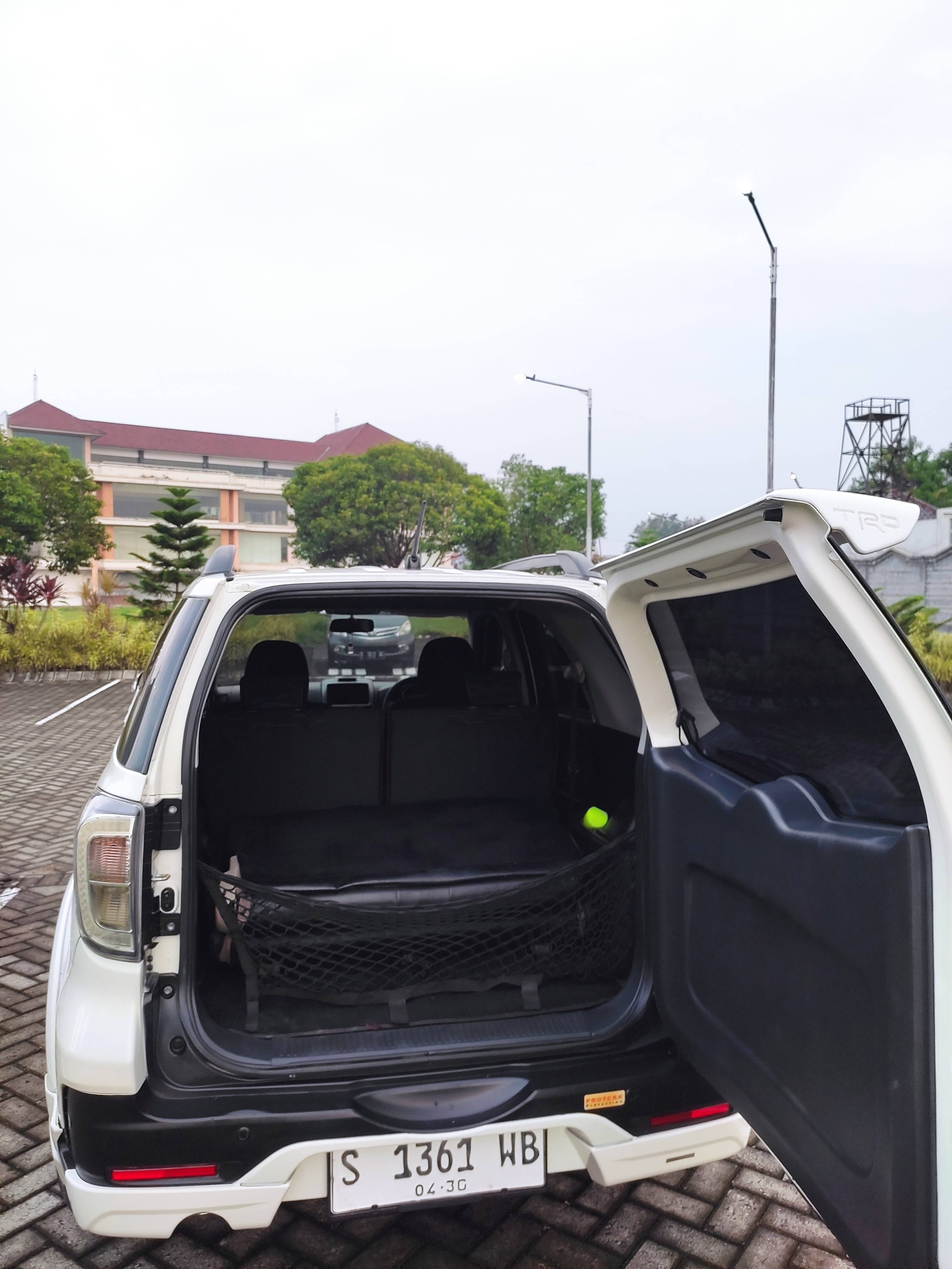 2015 Toyota Rush 1.5L TRD MT 2015 Toyota Rush 1.5L TRD MT