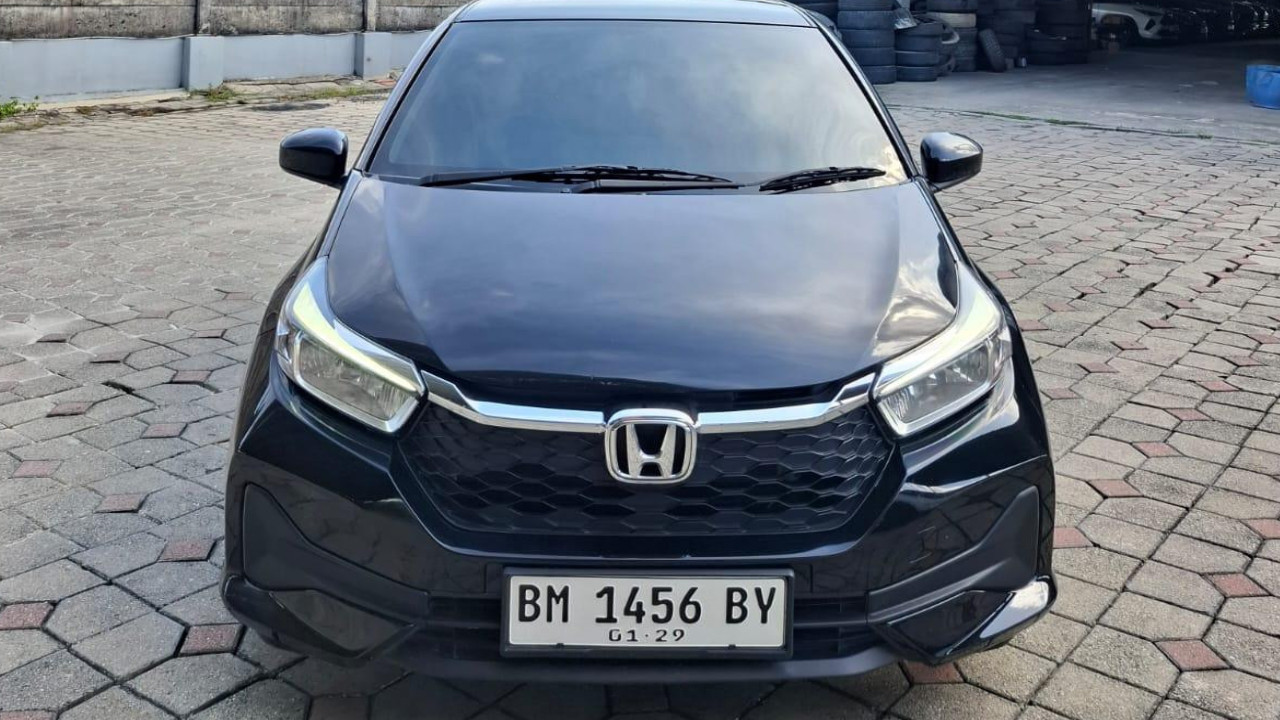 Second Hand 2023 Honda Brio E 1.3L M/T Second Hand 2023 Honda Brio E 1.3L M/T