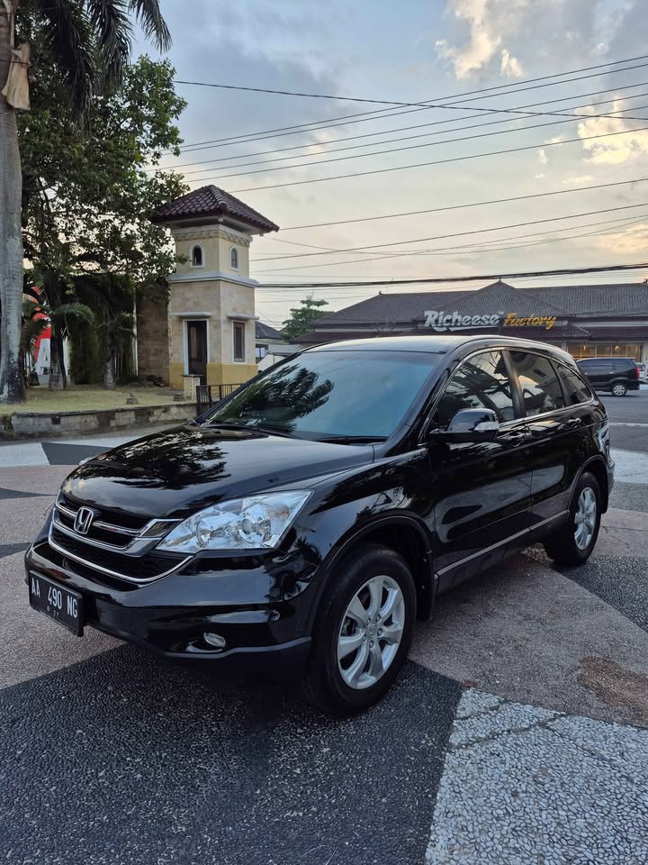 2011 Honda CR-V  2.0 MT 2011 Honda CR-V  2.0 MT