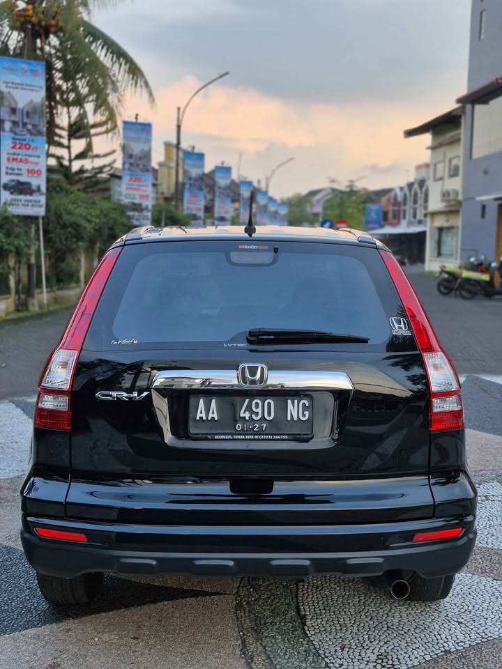 2011 Honda CR-V  2.0 MT 2011 Honda CR-V  2.0 MT