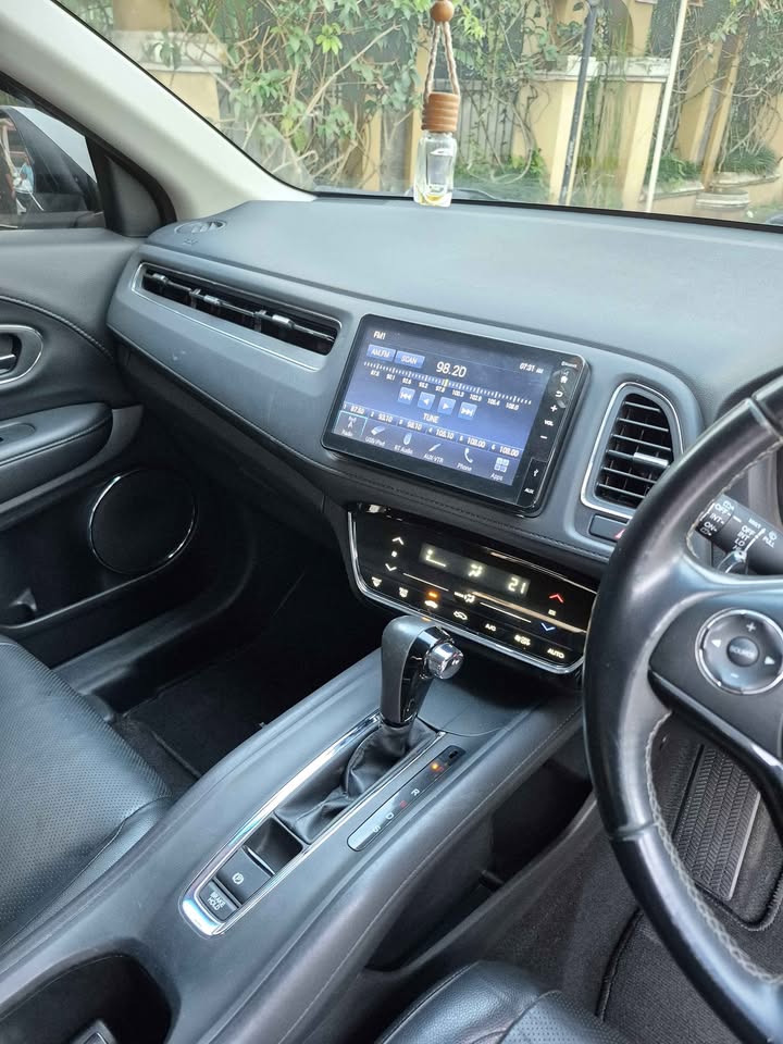 2020 Honda HRV  SE 1.5L AT 2020 Honda HRV  SE 1.5L AT