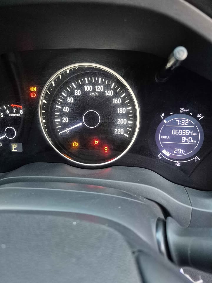 2020 Honda HRV  SE 1.5L AT 2020 Honda HRV  SE 1.5L AT