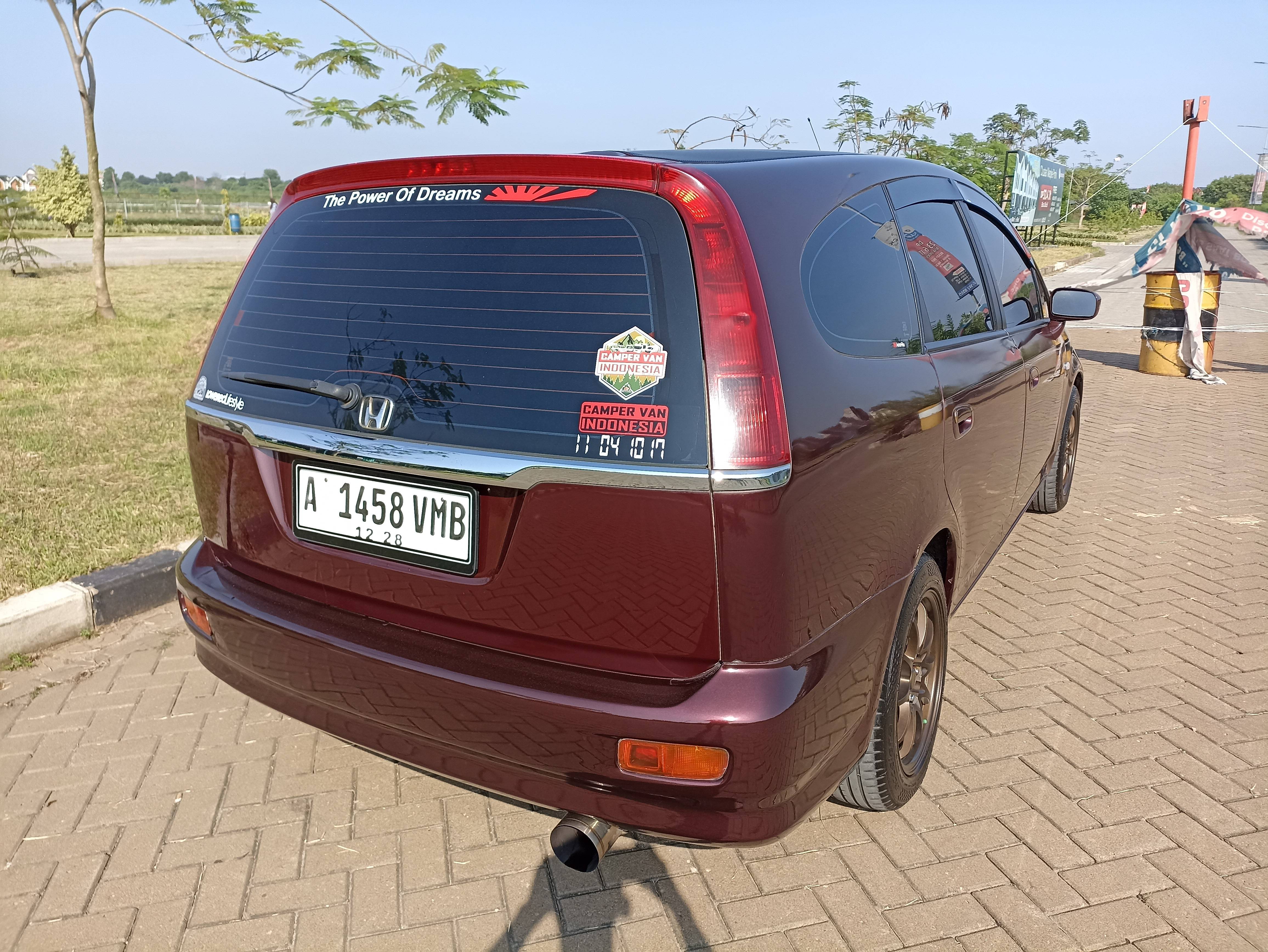 2003 Honda Stream T:1.7 M/T 2003 Honda Stream T:1.7 M/T