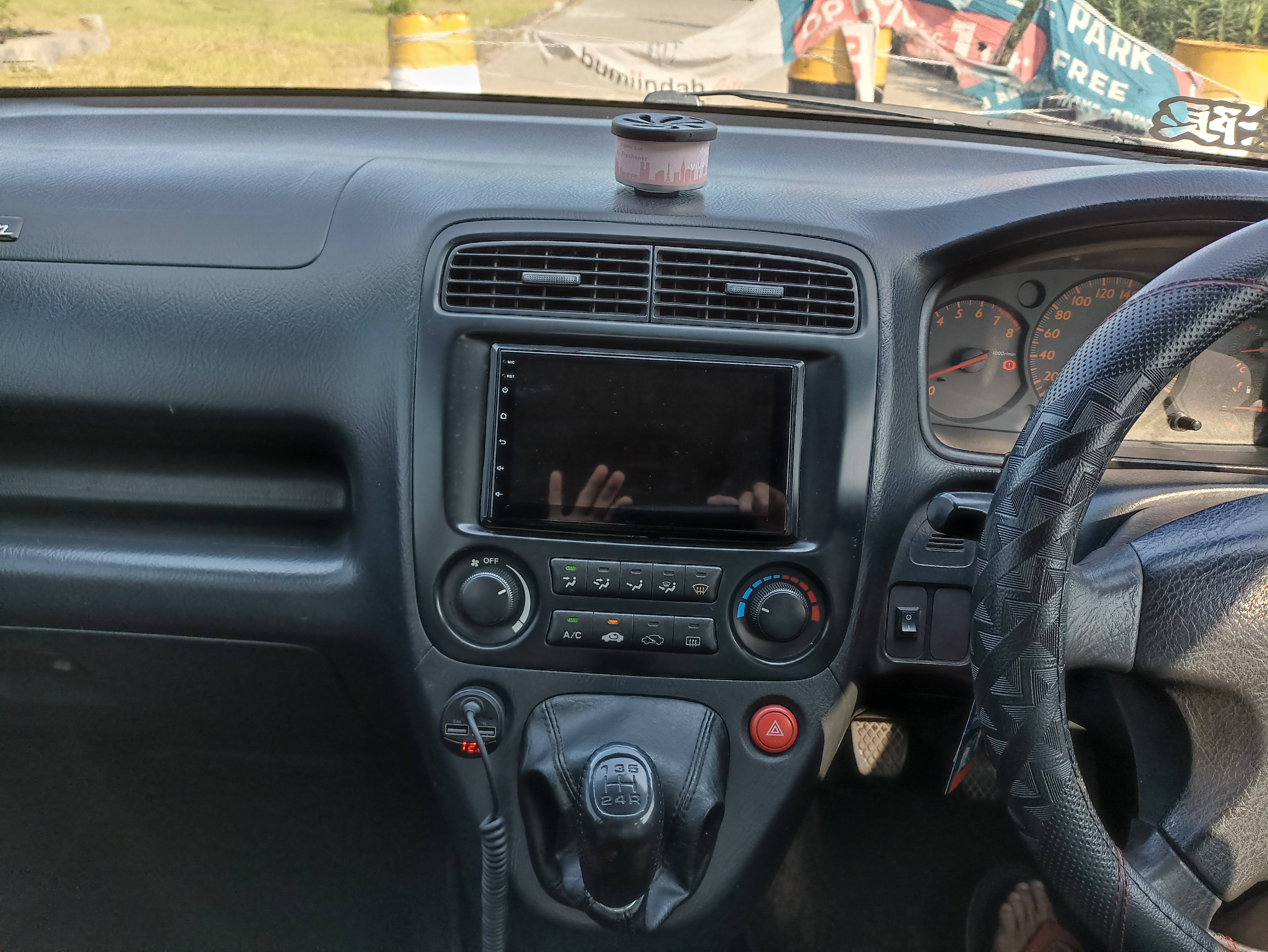 2003 Honda Stream T:1.7 M/T 2003 Honda Stream T:1.7 M/T