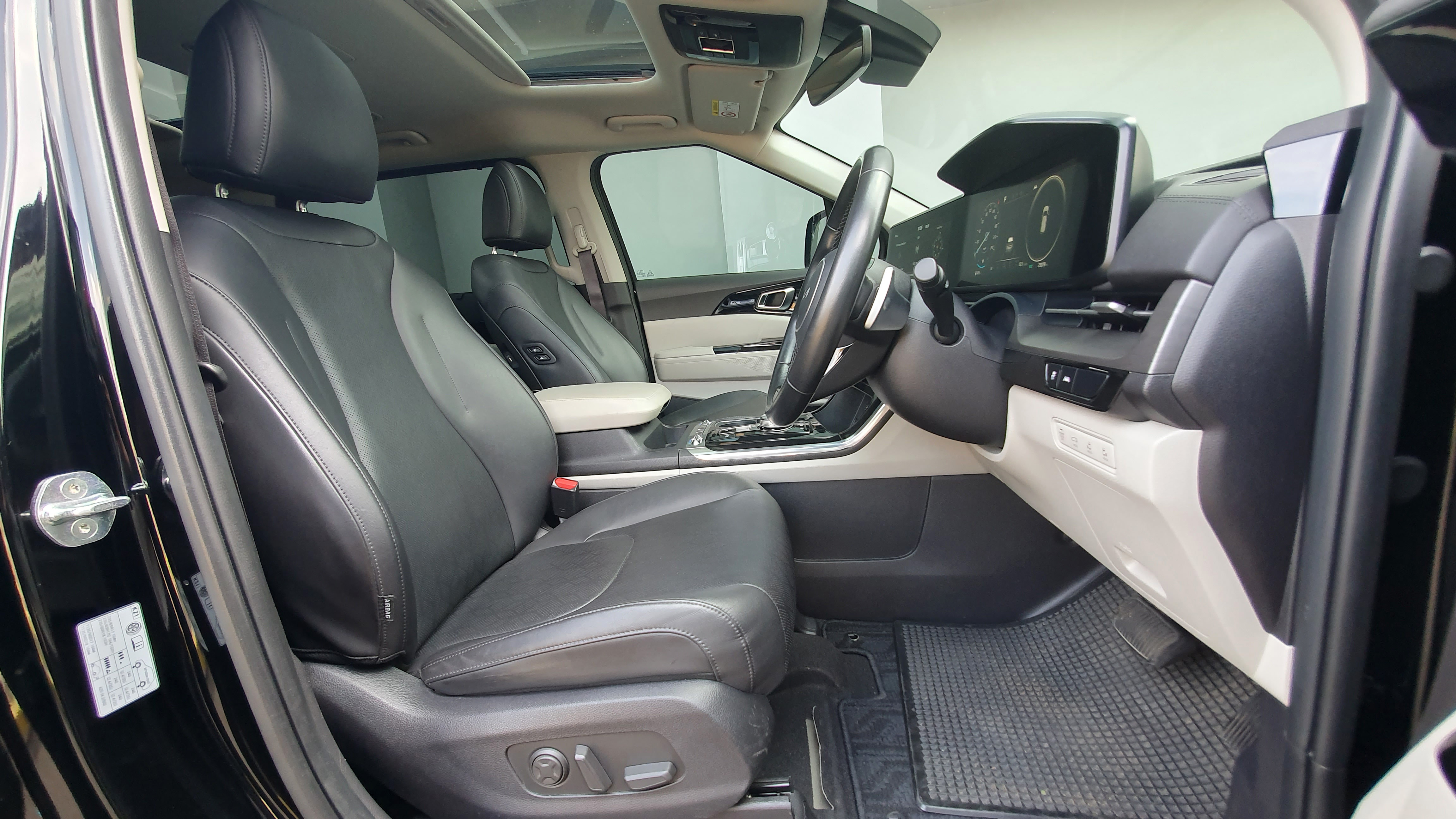 2022 Kia Grand Carnival 2022 Kia Grand Carnival