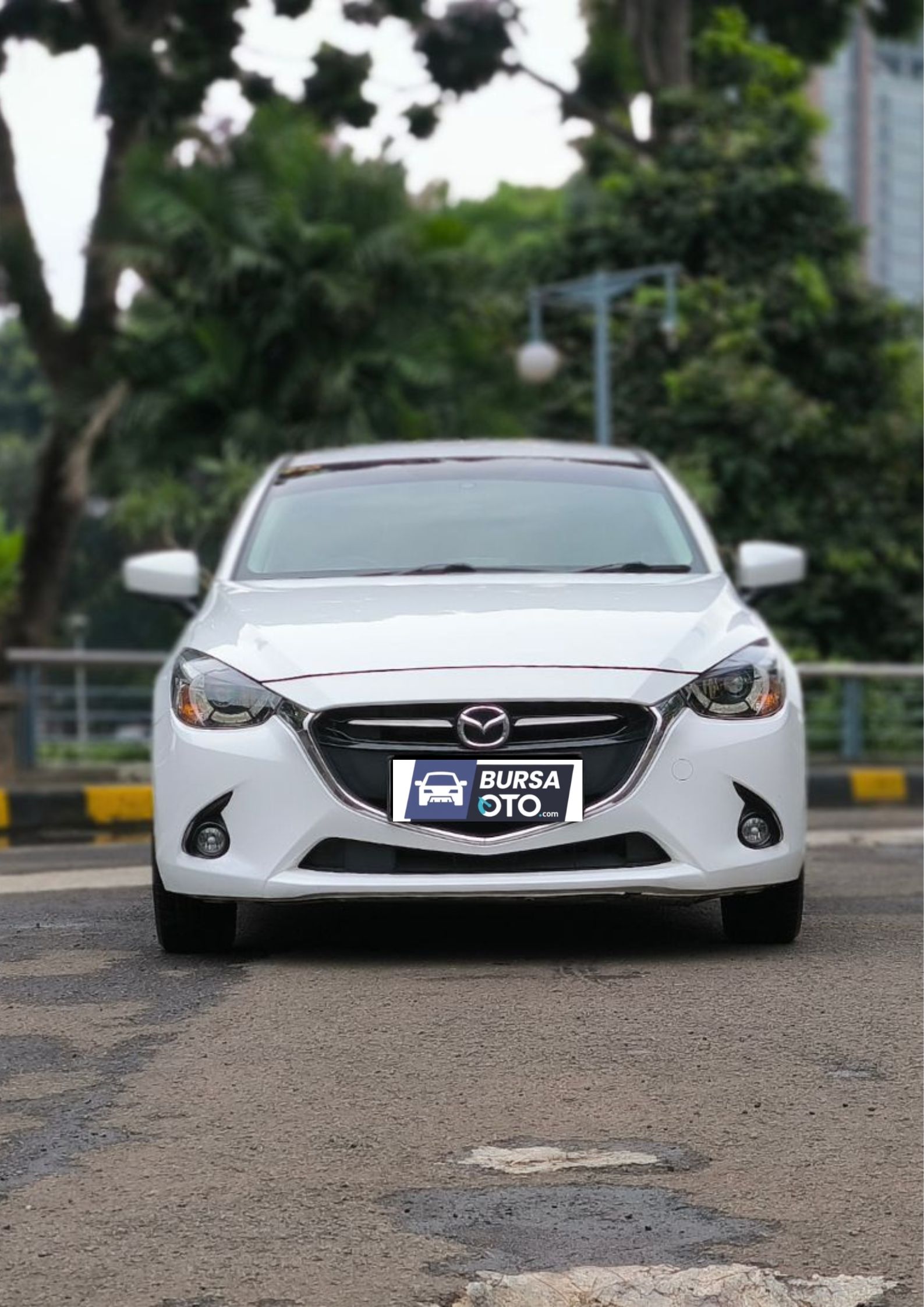 Second Hand 2016 Mazda 2 Second Hand 2016 Mazda 2