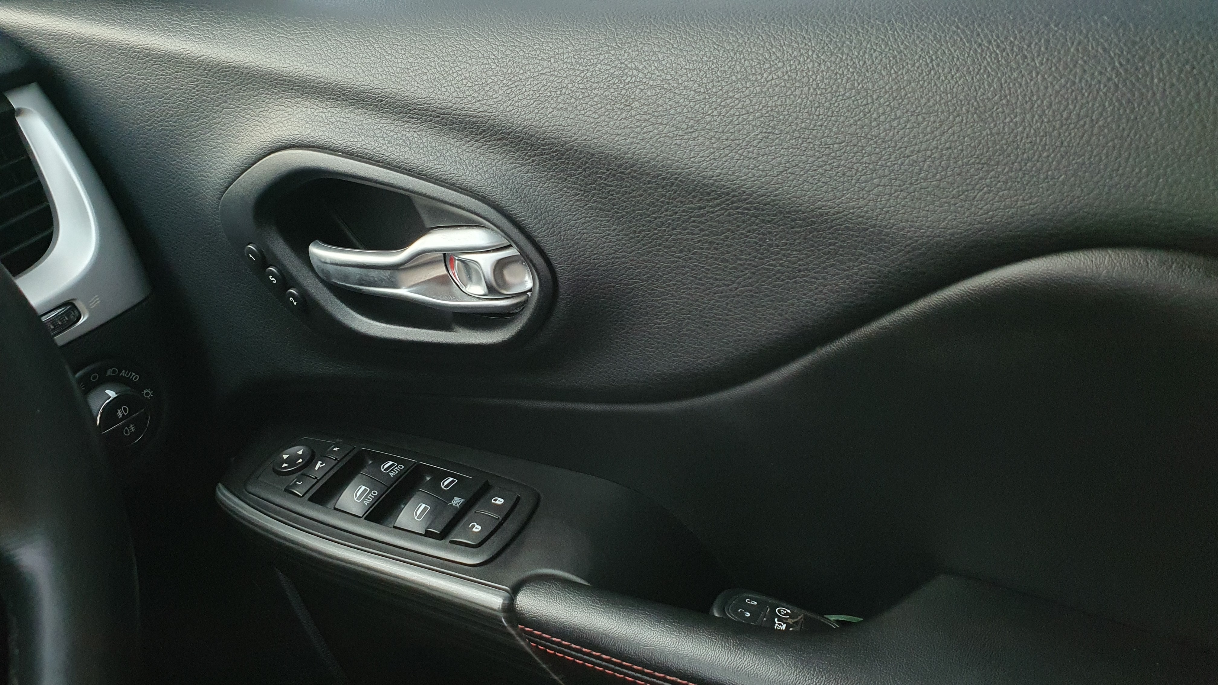 2015 Jeep Cherokee 2015 Jeep Cherokee