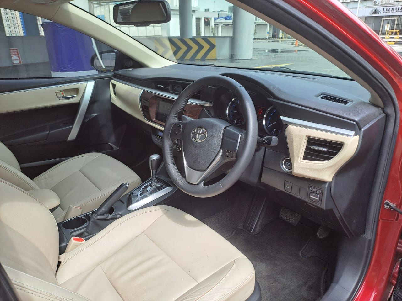 2014 Toyota Corolla Altis 2014 Toyota Corolla Altis