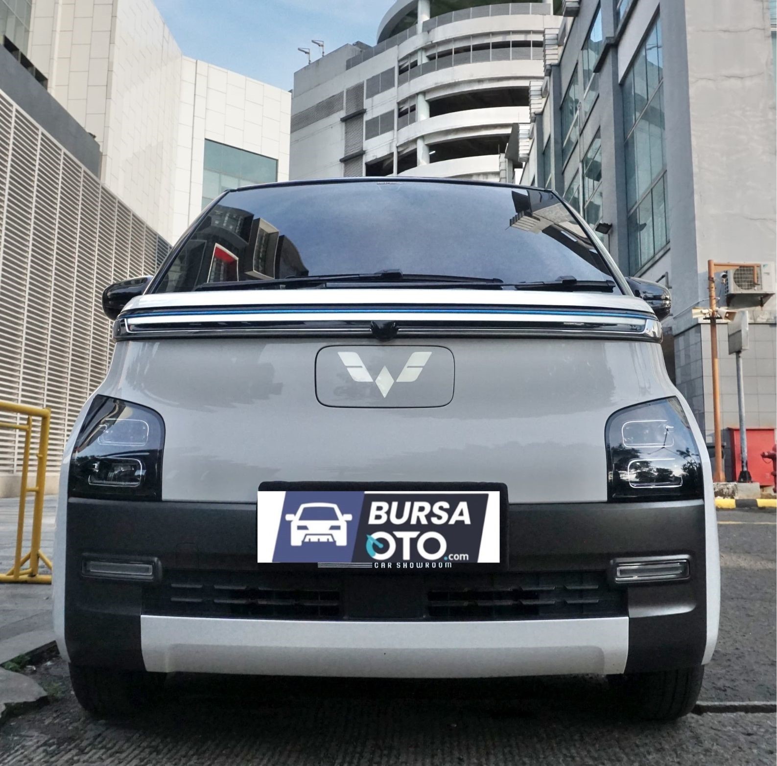 Second Hand 2023 Wuling Air EV Second Hand 2023 Wuling Air EV