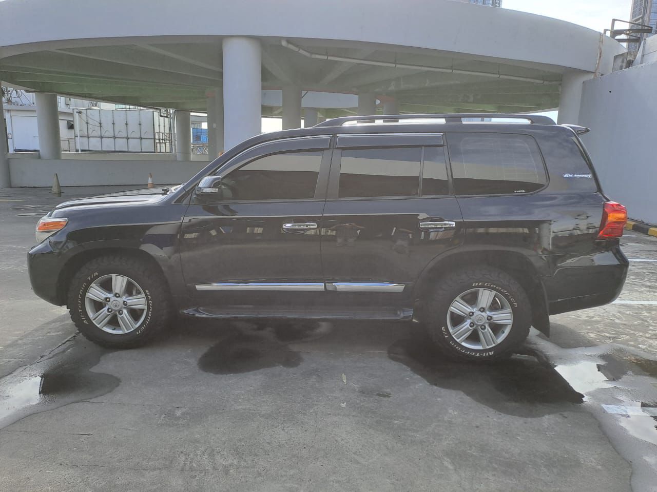 2012 Toyota Land Cruiser 2012 Toyota Land Cruiser