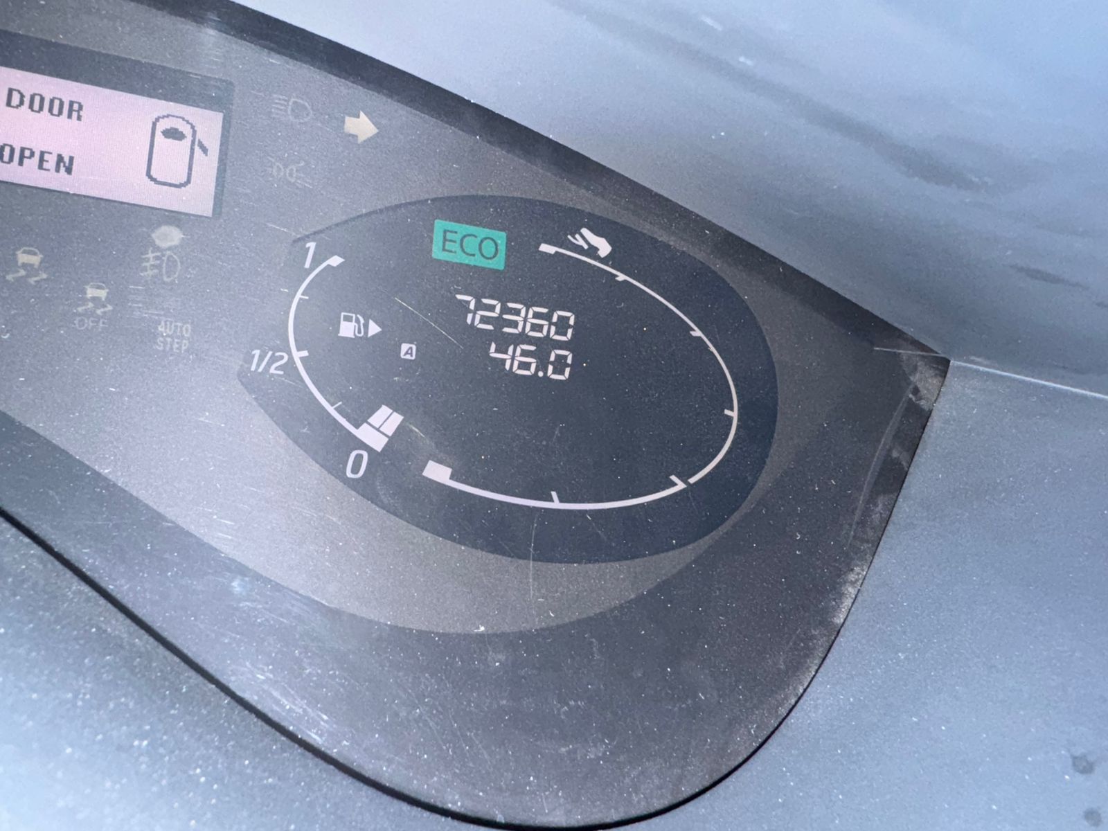 2015 Nissan Serena 2015 Nissan Serena