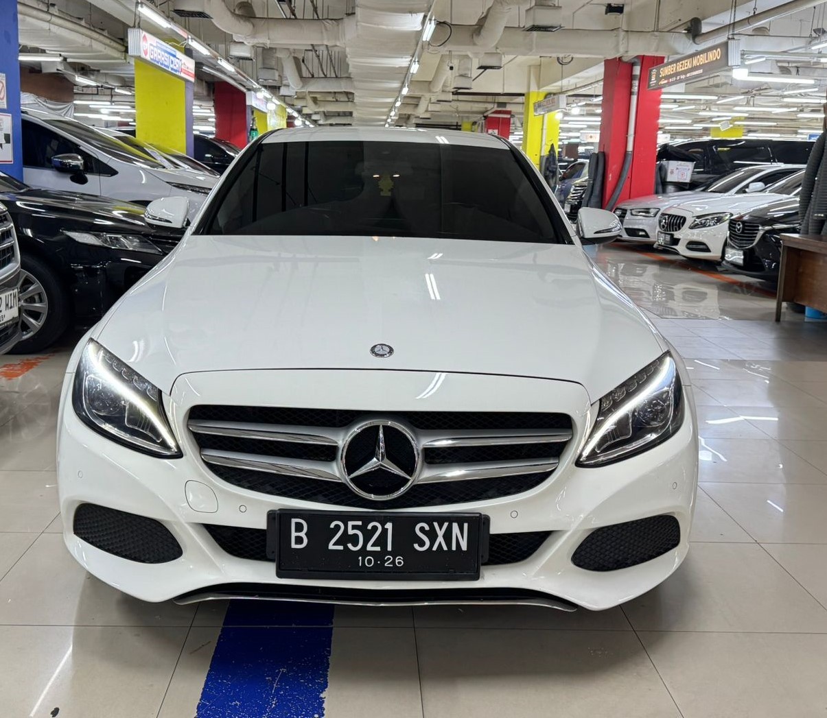 2016 Mercedes Benz C-Class Sedan Bekas 2016 Mercedes Benz C-Class Sedan Bekas