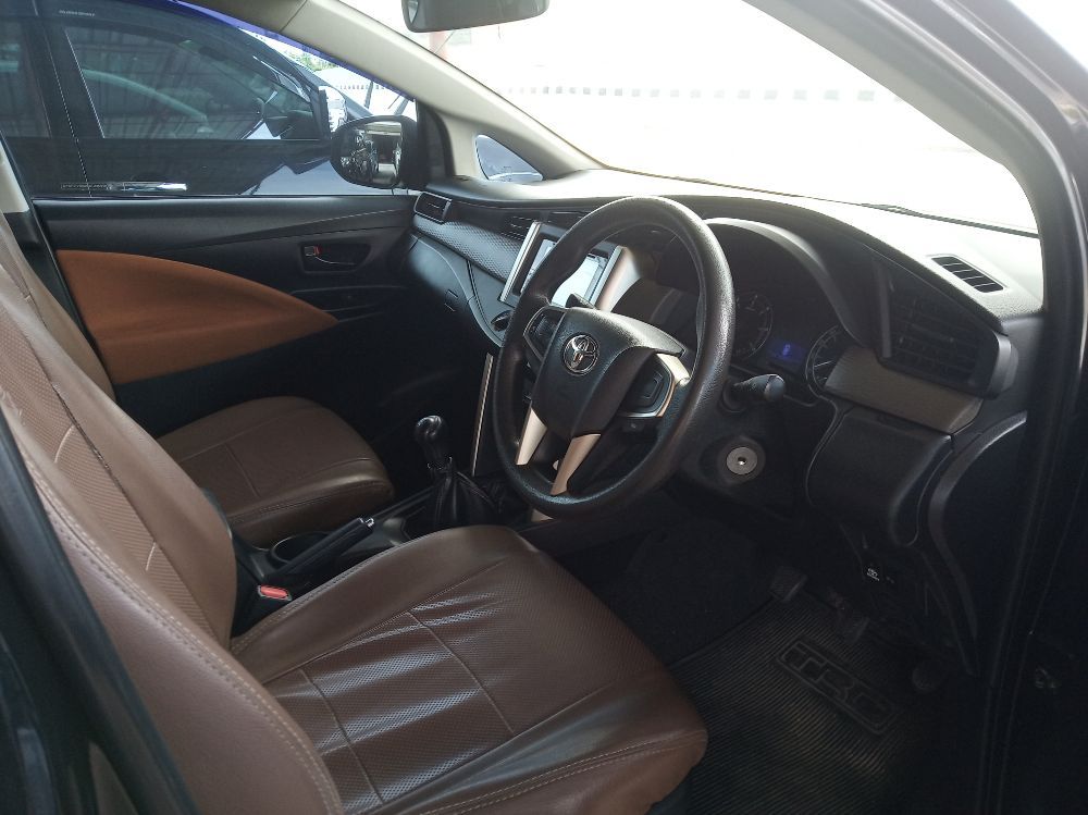Dijual 2016 Toyota Kijang Innova G M/T Diesel G M/T Diesel Bekas
