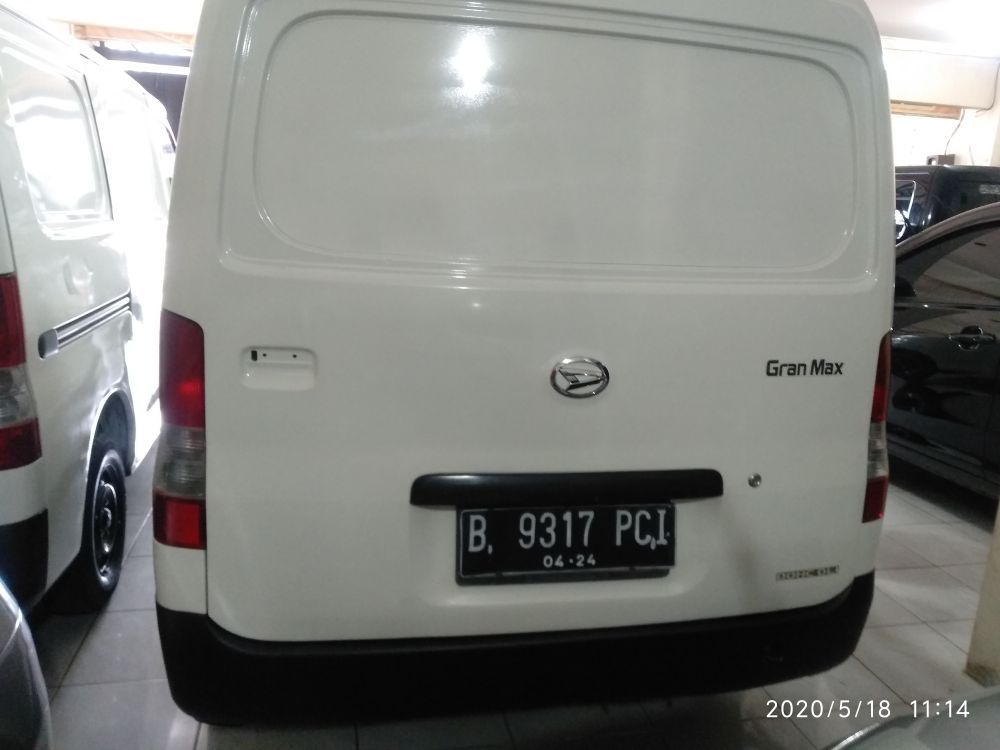 2014 Daihatsu Gran Max MB Blind Van 1.3 AC Blind Van 1.3 AC tua