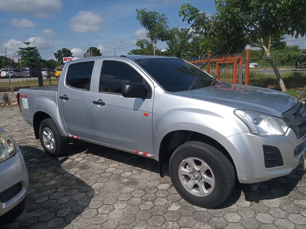 Used 2017 Isuzu D Max  Double Cab 2.5 VGS  MT Double Cab 2.5 VGS  MT