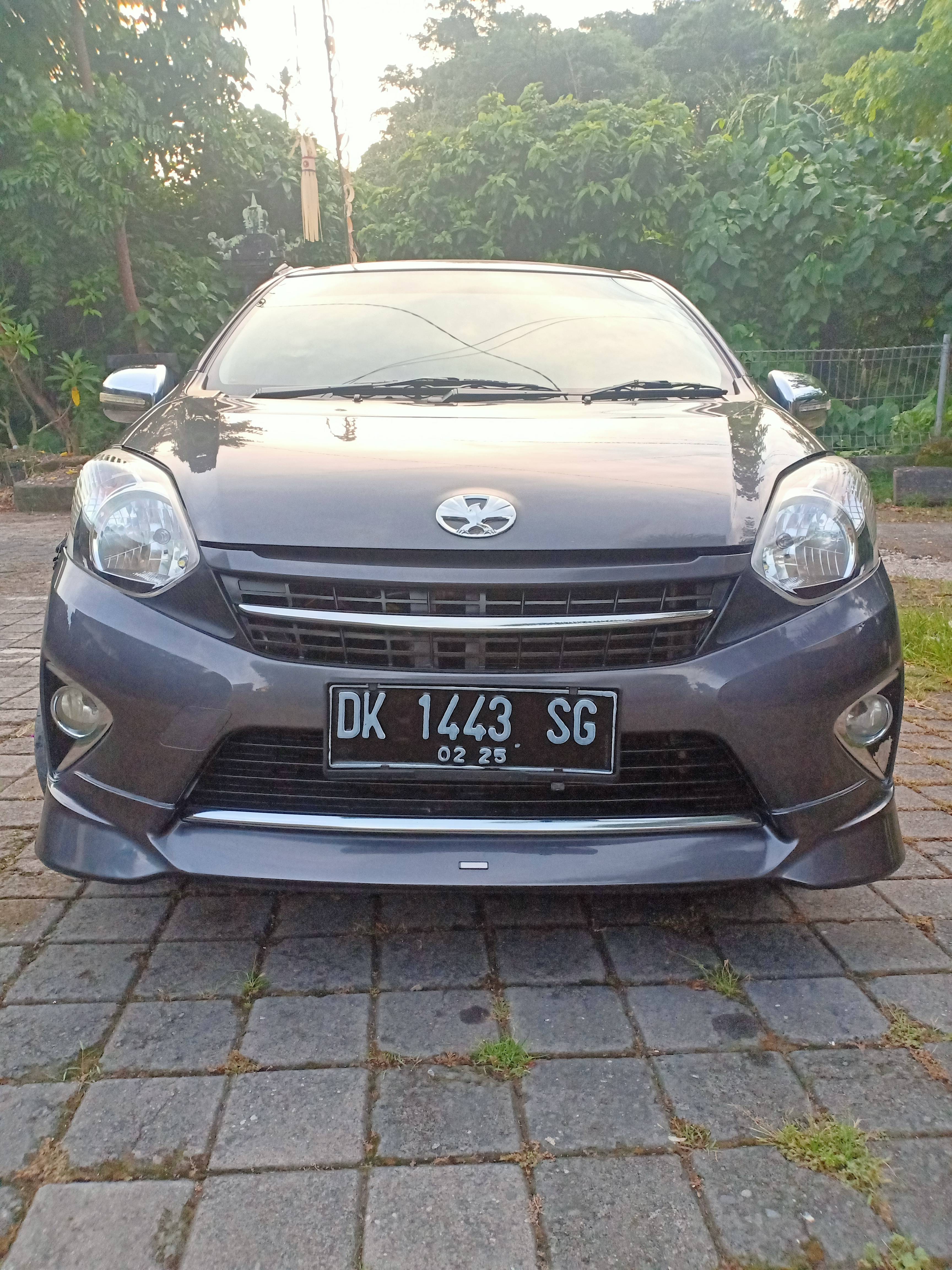 2015 Toyota Agya G TRD 1.0L MT G TRD 1.0L MT bekas