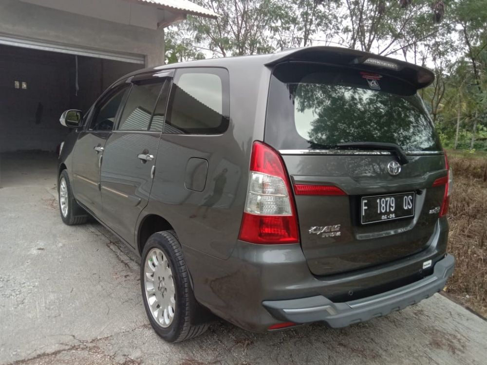 Dijual 2013 Toyota Kijang Innova 2.0 G MT 2.0 G MT Bekas