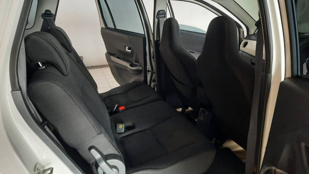 Used 2019 Daihatsu Sigra 1.2 R AT 1.2 R AT for sale