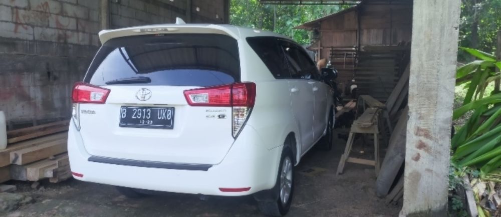 2018 Toyota Kijang Innova REBORN 2.4 G AT DIESEL REBORN 2.4 G AT DIESEL tua
