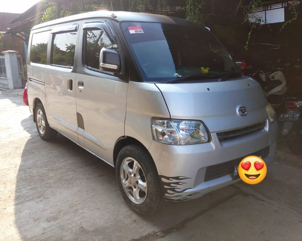 Second Hand 2014 Daihatsu Grand Max 1.5 F PS AC MNB