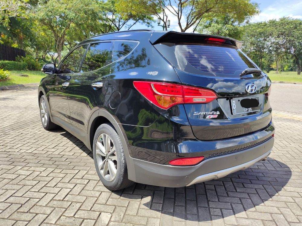 Dijual 2015 Hyundai Santa Fe  CRDi AT CRDi AT Bekas