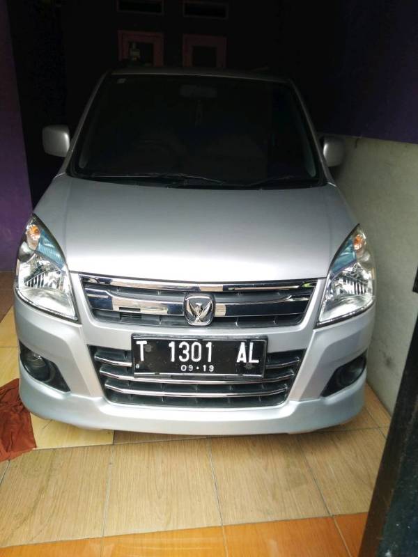 Old 2014 Suzuki Karimun Wagon R GL 4X2 MT GL 4X2 MT