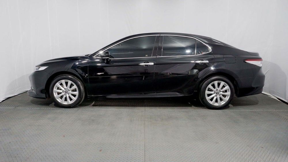 Used 2019 Toyota Camry V 2.5L AT V 2.5L AT for sale