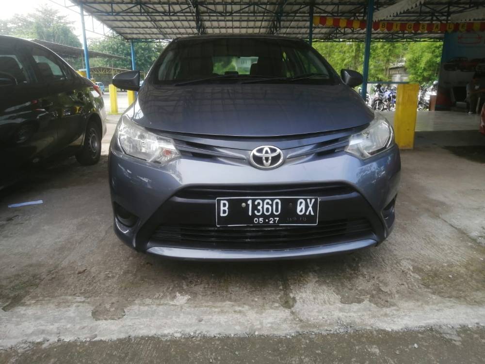 Old 2015 Toyota Limo 1.5 STD 1.5 STD