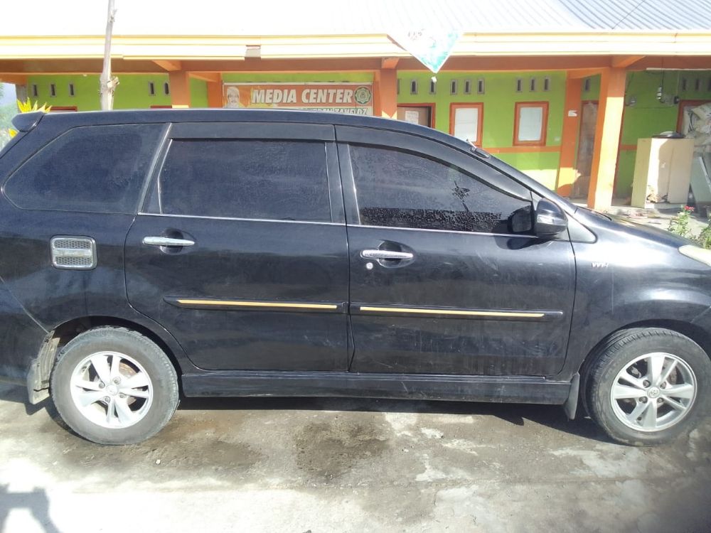 Used 2012 Toyota Avanza Veloz  1.5 AT 1.5 AT for sale
