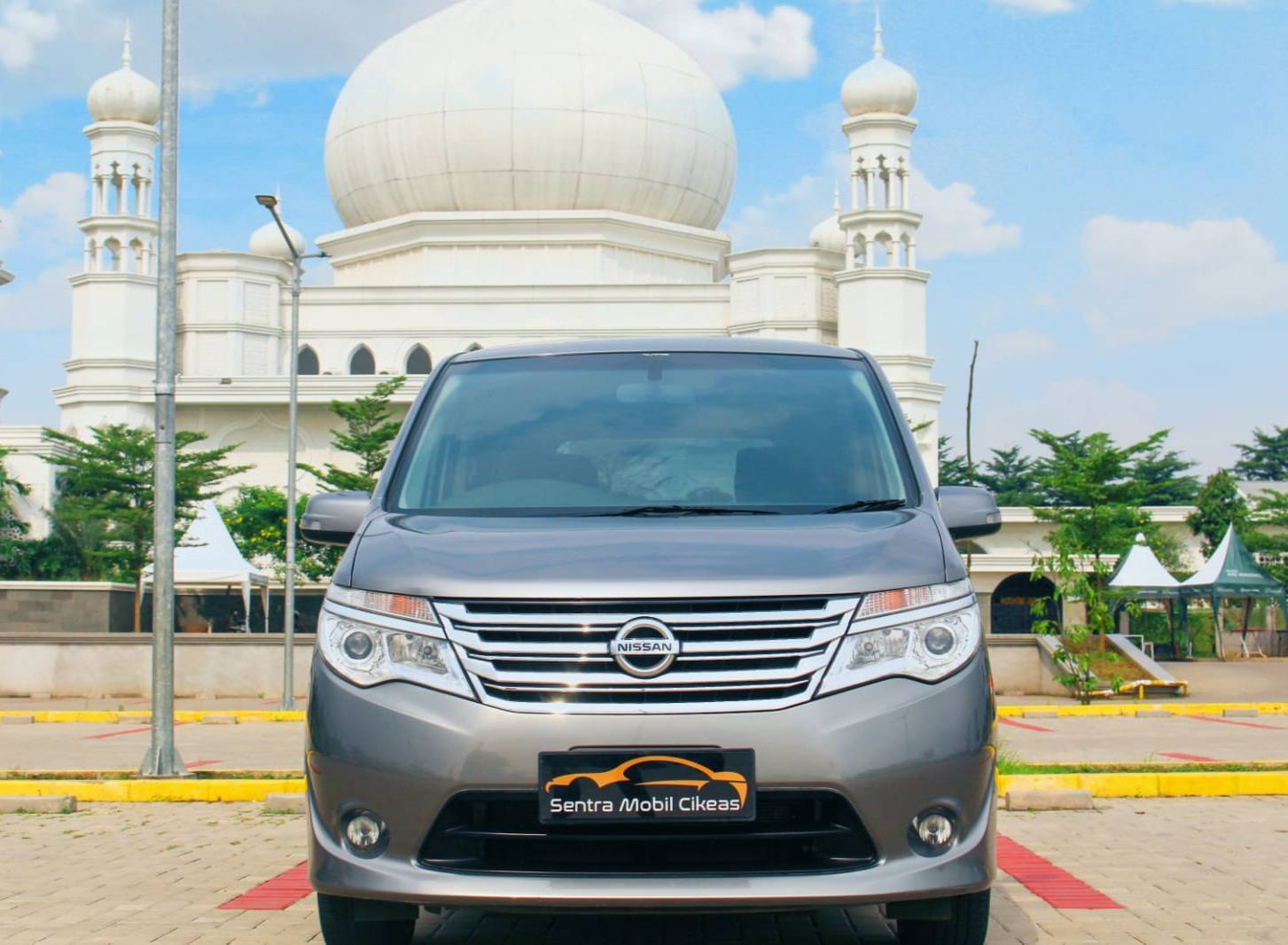 2017 Nissan Serena Bekas