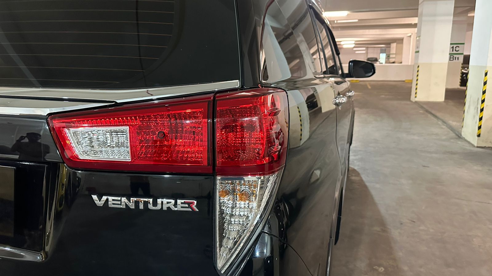 2019 Toyota Kijang Innova 2.0L Venturer AT 2.0L Venturer AT tua