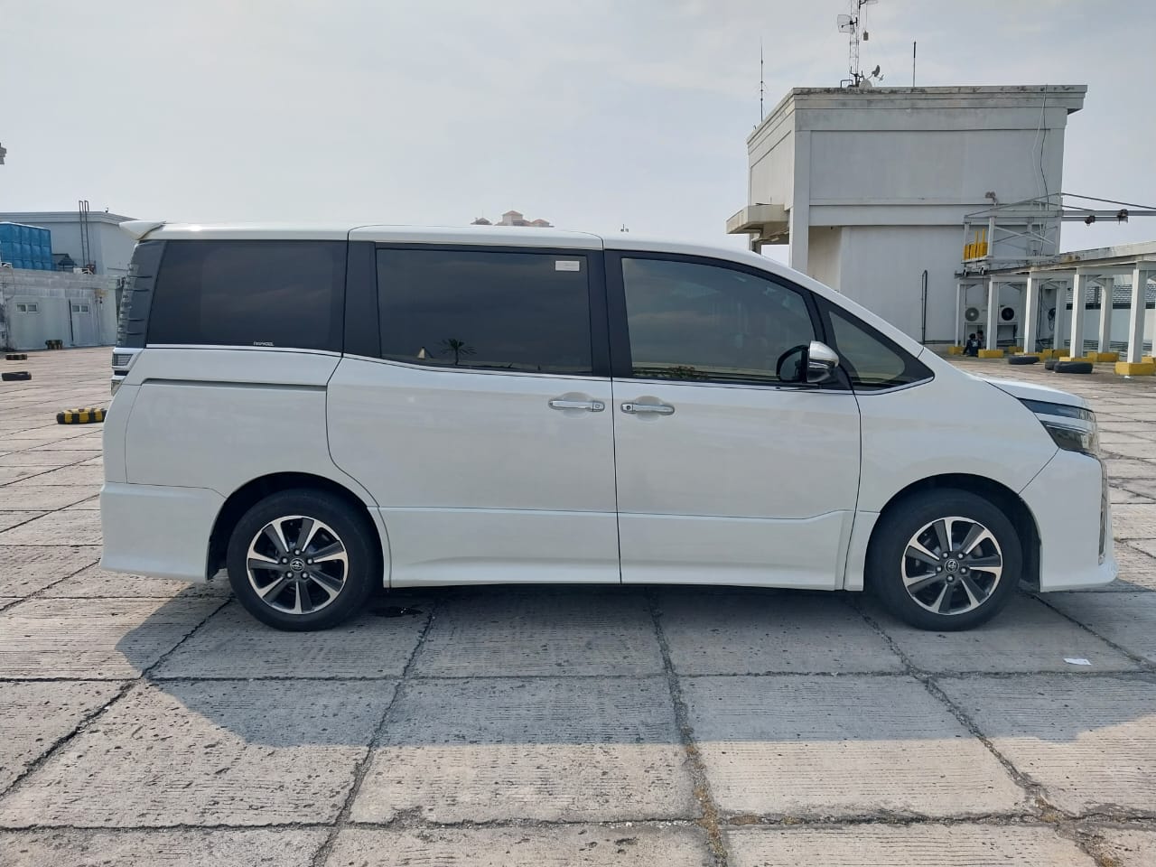 2018 Toyota Voxy 2018 Toyota Voxy