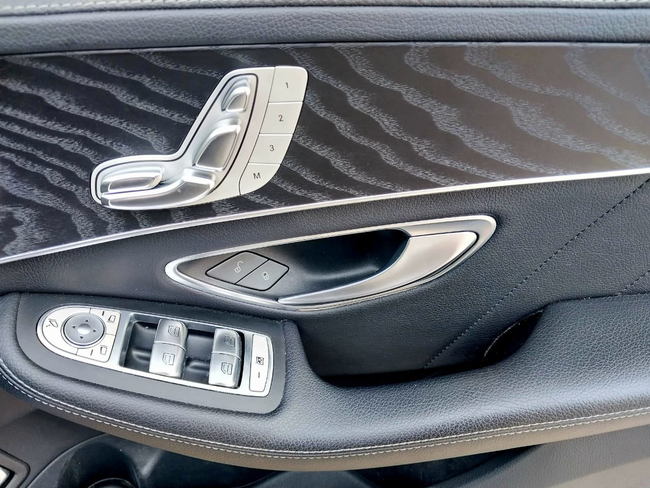 2018 Mercedes Benz C-Class 2018 Mercedes Benz C-Class