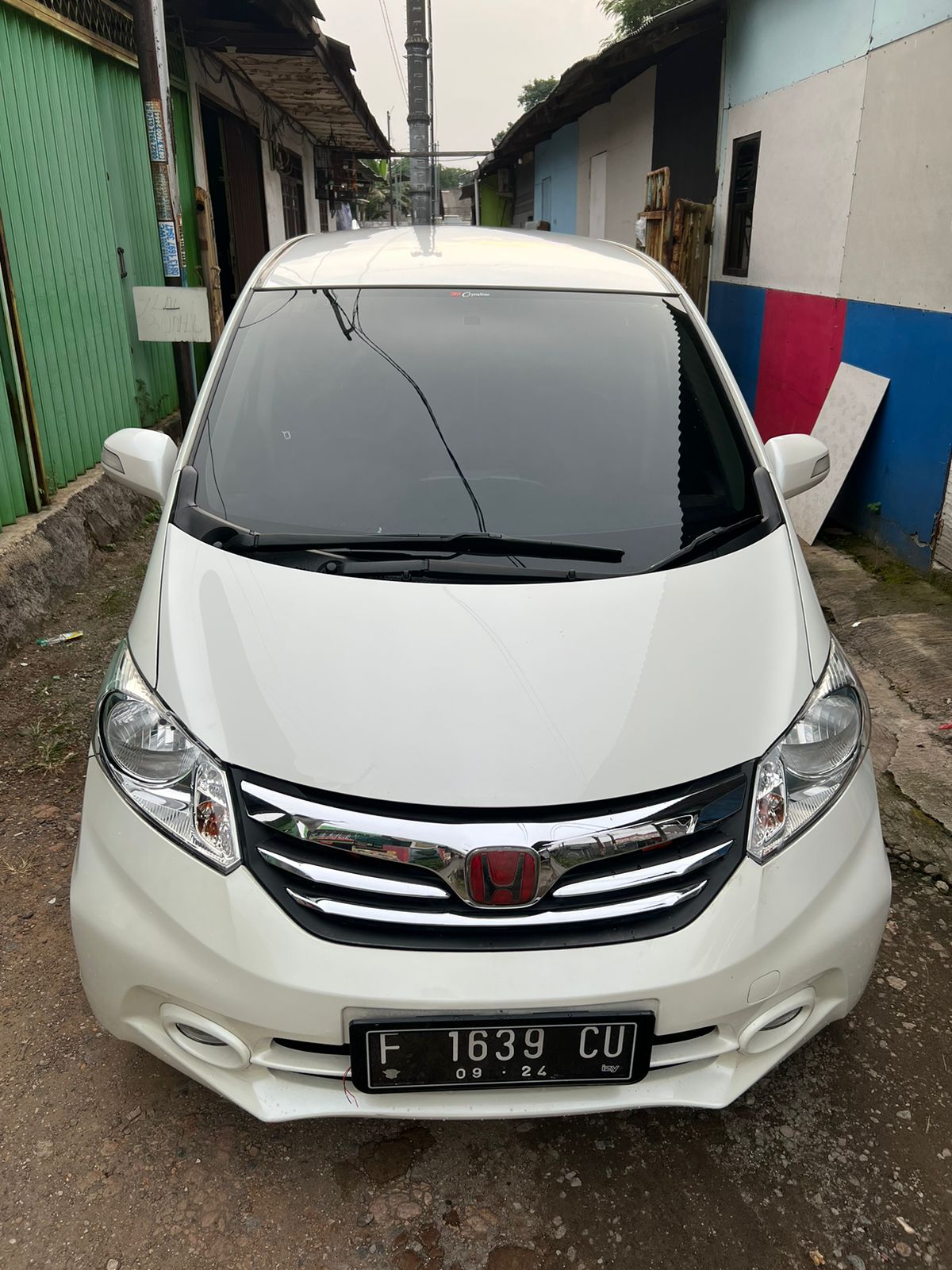 Second Hand 2014 Honda Freed Second Hand 2014 Honda Freed