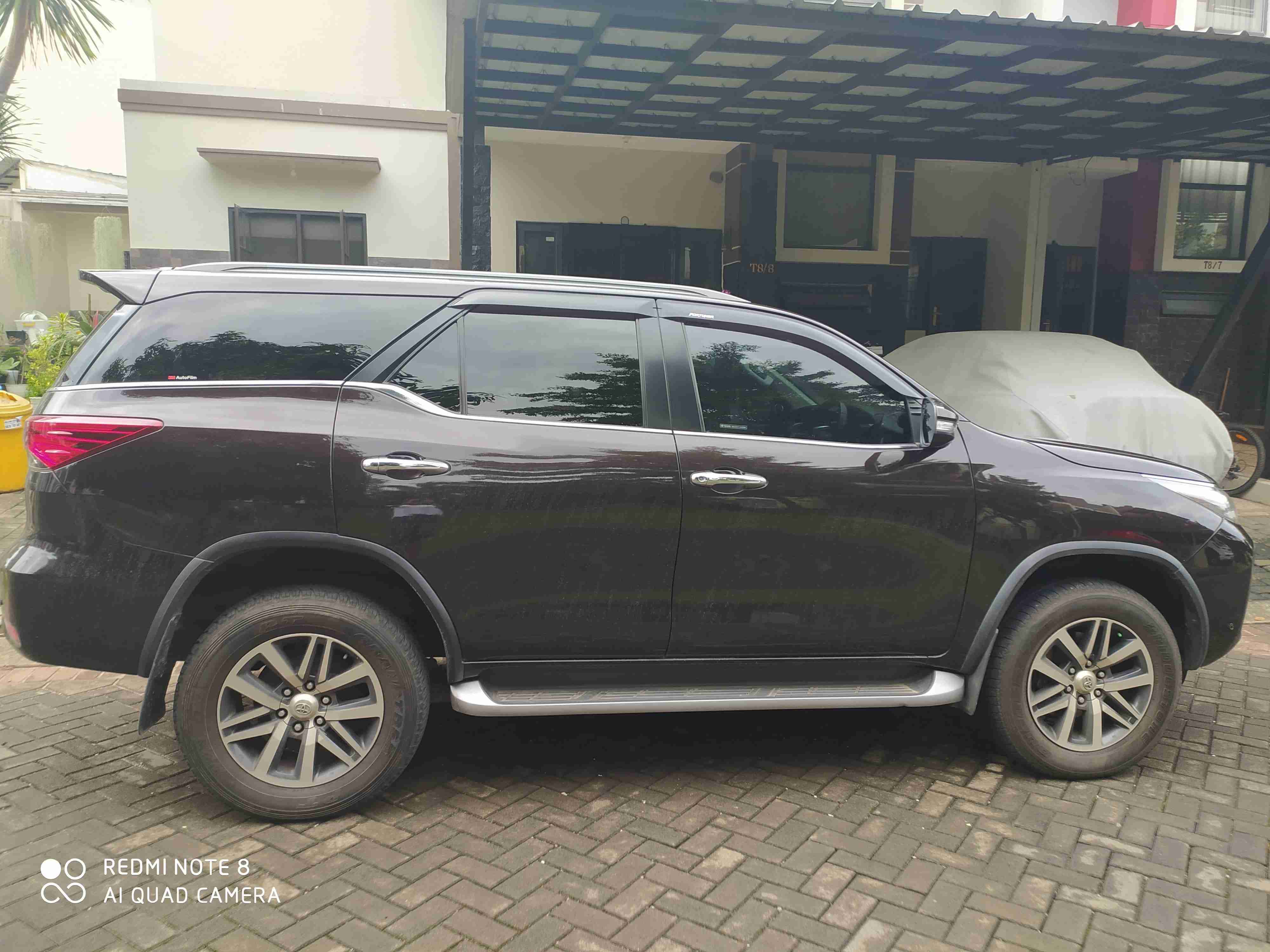 2017 Toyota Fortuner 2.4 VRZ AT 2017 Toyota Fortuner 2.4 VRZ AT