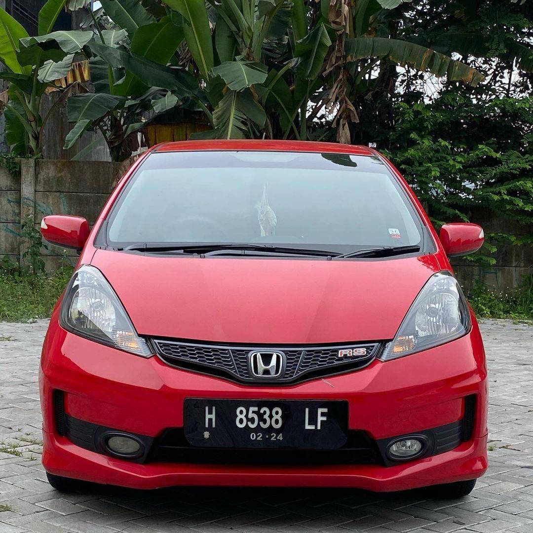 Second Hand 2014 Honda Jazz Second Hand 2014 Honda Jazz