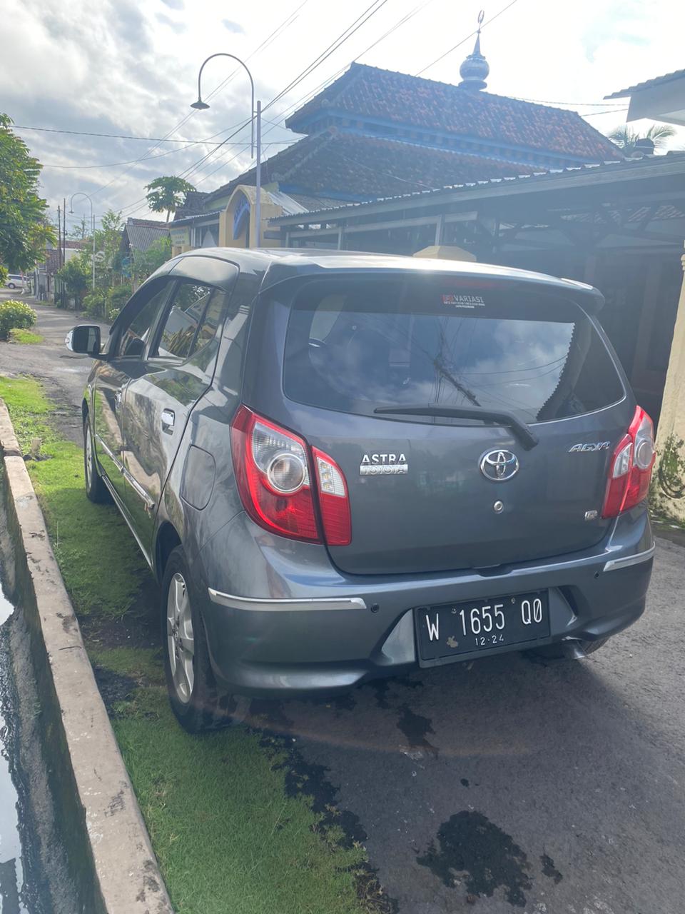 Second Hand 2014 Toyota Agya Second Hand 2014 Toyota Agya