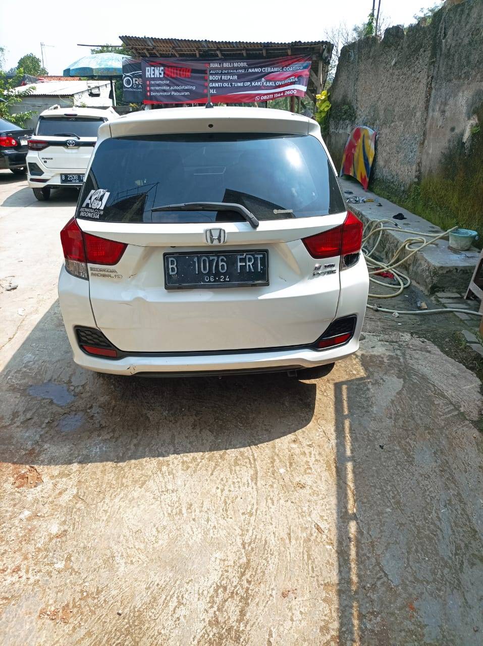 Beli mobil bekas